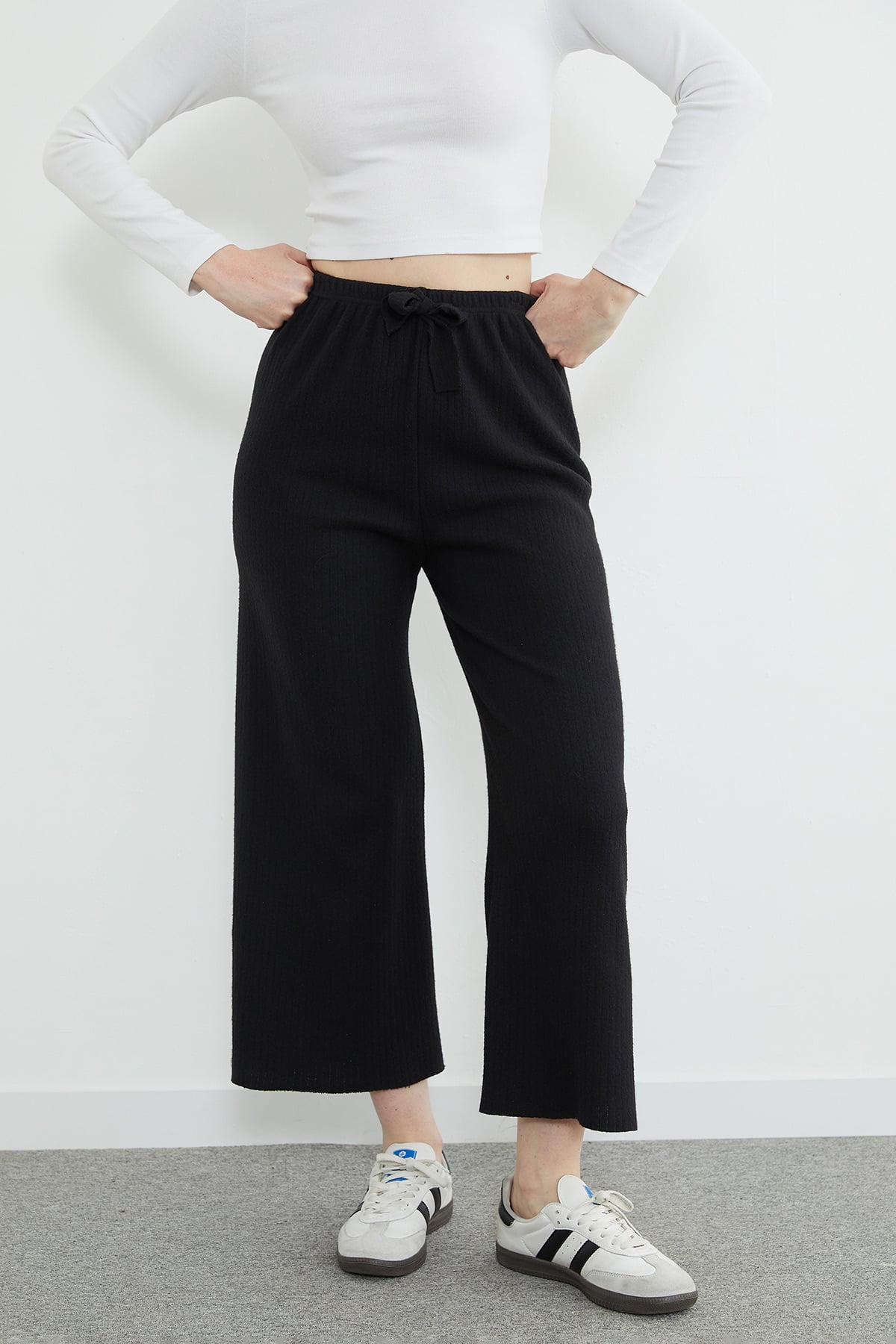Basic Fitilli Beli Lastikli Pantolon 3