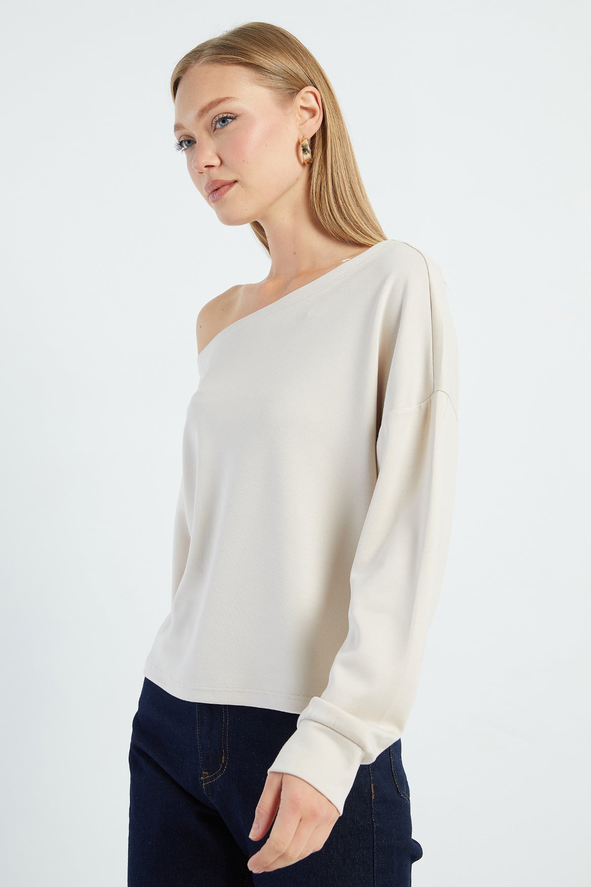 Basic Kayık Yaka Modal Sweatshirt 4