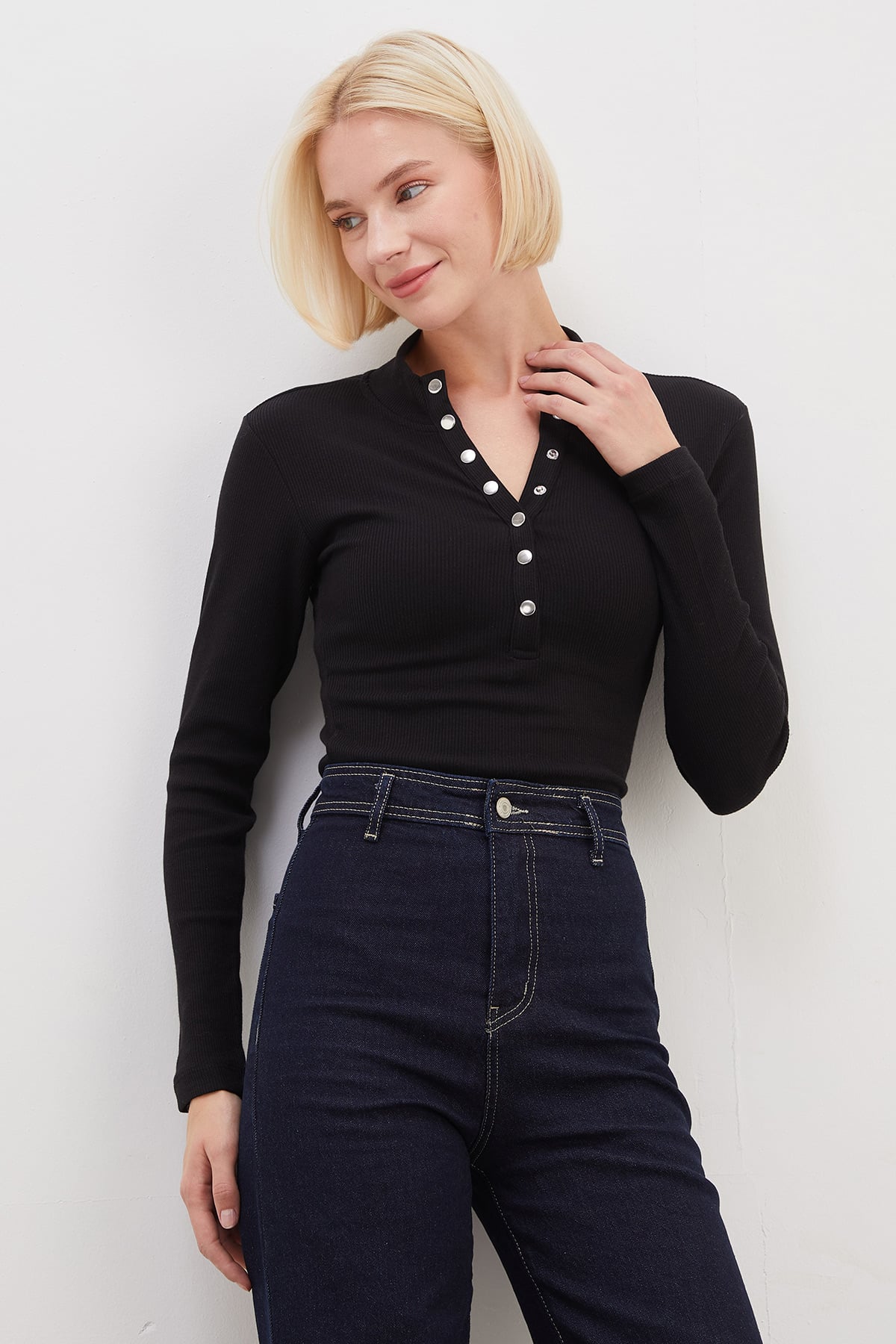 Fitilli Yarım Çıtçıtlı Dik Yaka Slim Fit Bluz 6