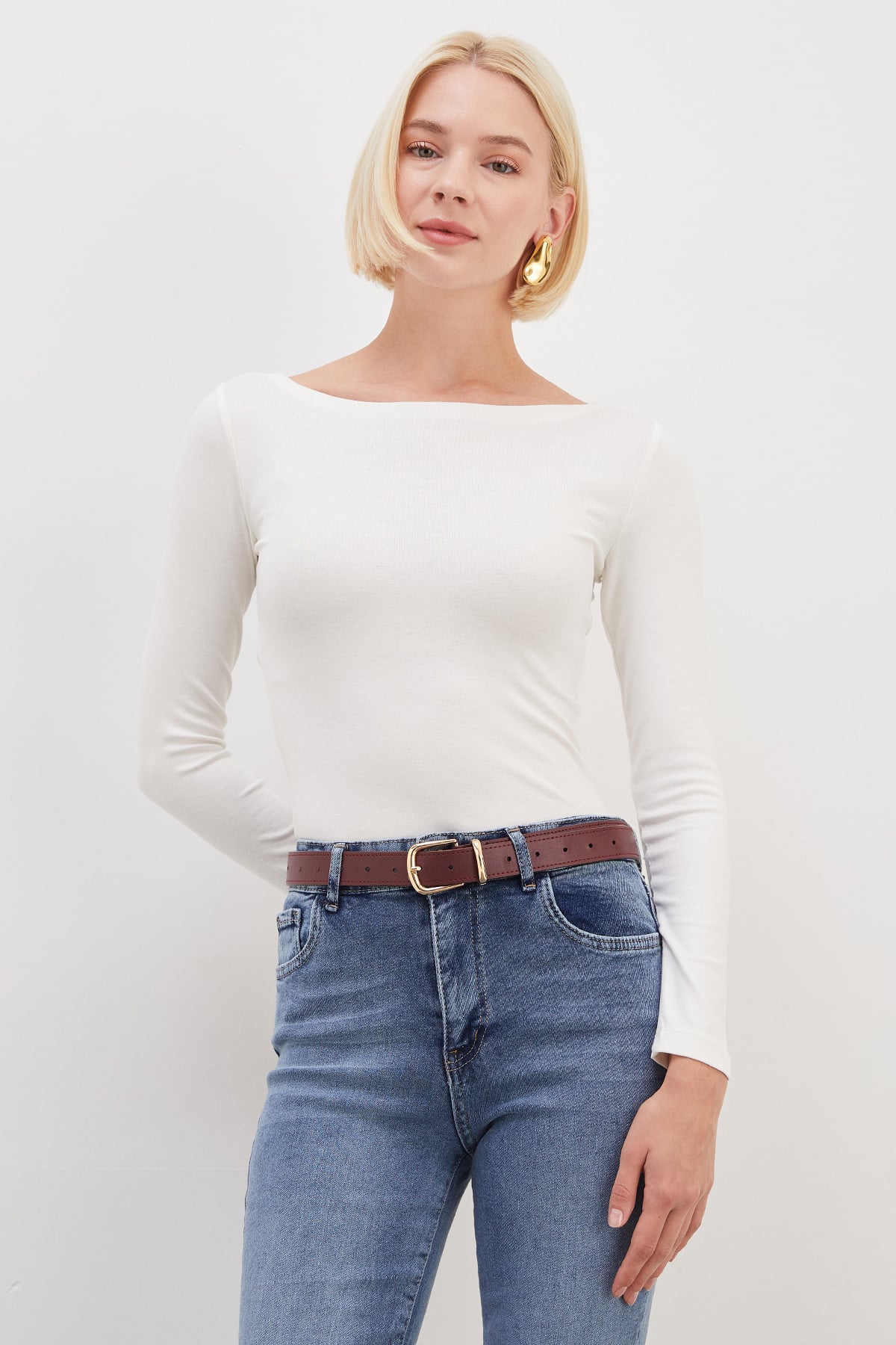 Basic Kayık Yaka Slim Fit Bluz 5