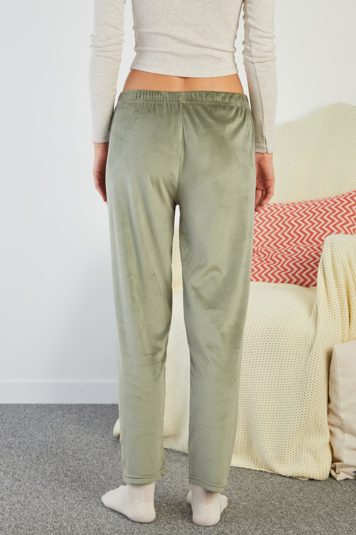 Fiyonklu Beli Lastikli Kadife Pijama Altı 8