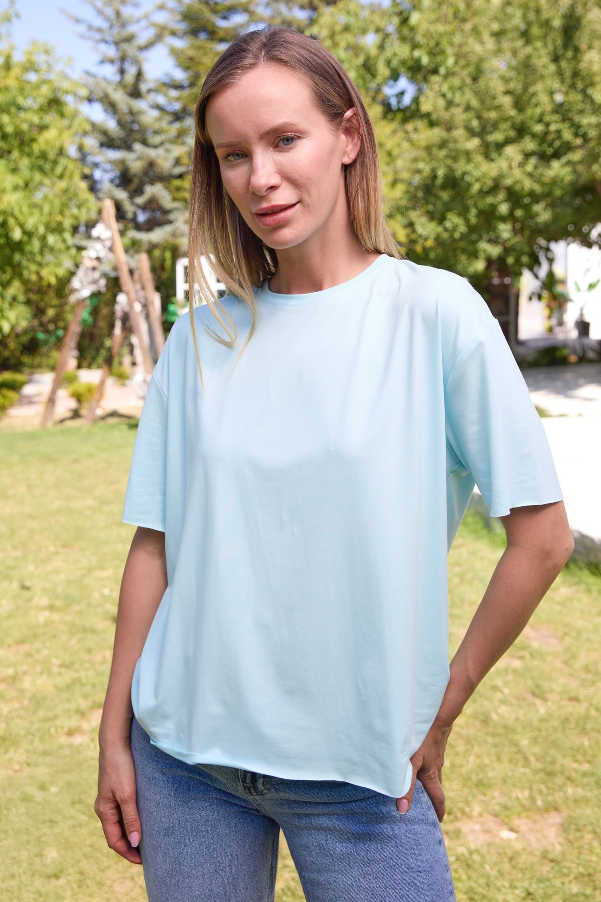 Basic Bisiklet Yaka Oversize Modal Tişört 2