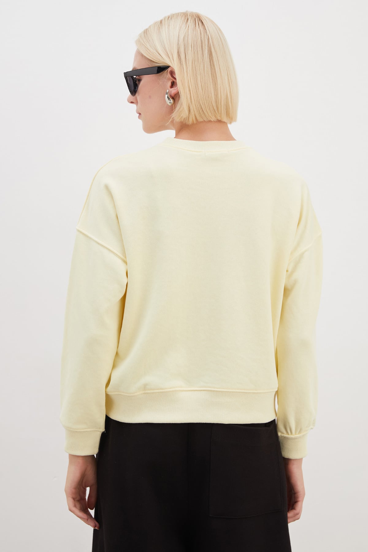 3 İplik Şardonsuz Basic Bisiklet Yaka Sweatshirt 8