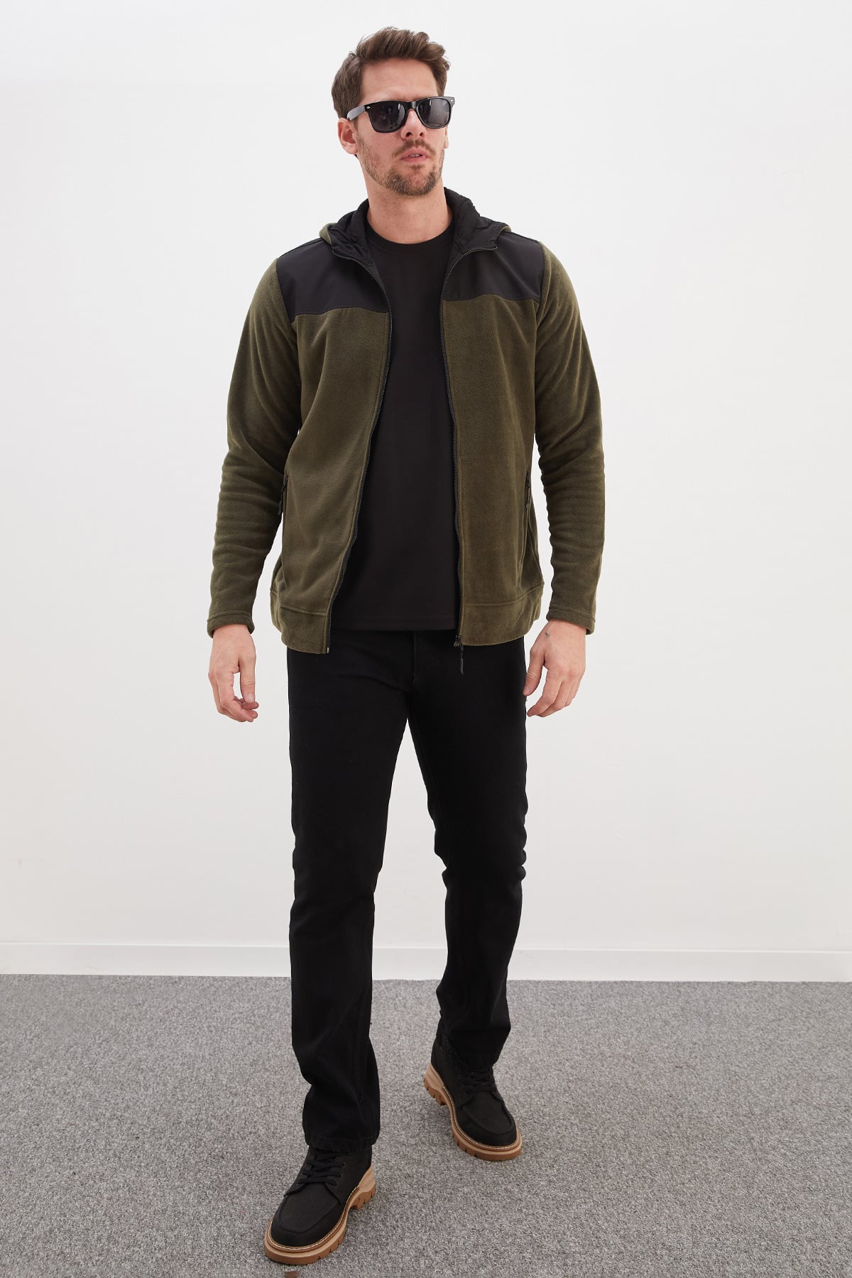 Fermuarlı Kapüşonlu Polar Sweatshirt 2