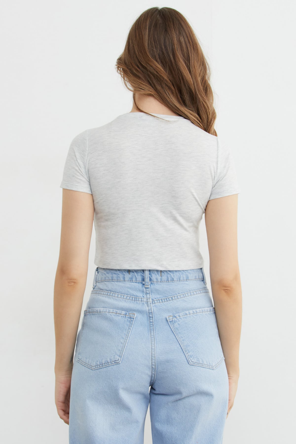 Basic Bisiklet Yaka Crop Tişört 6