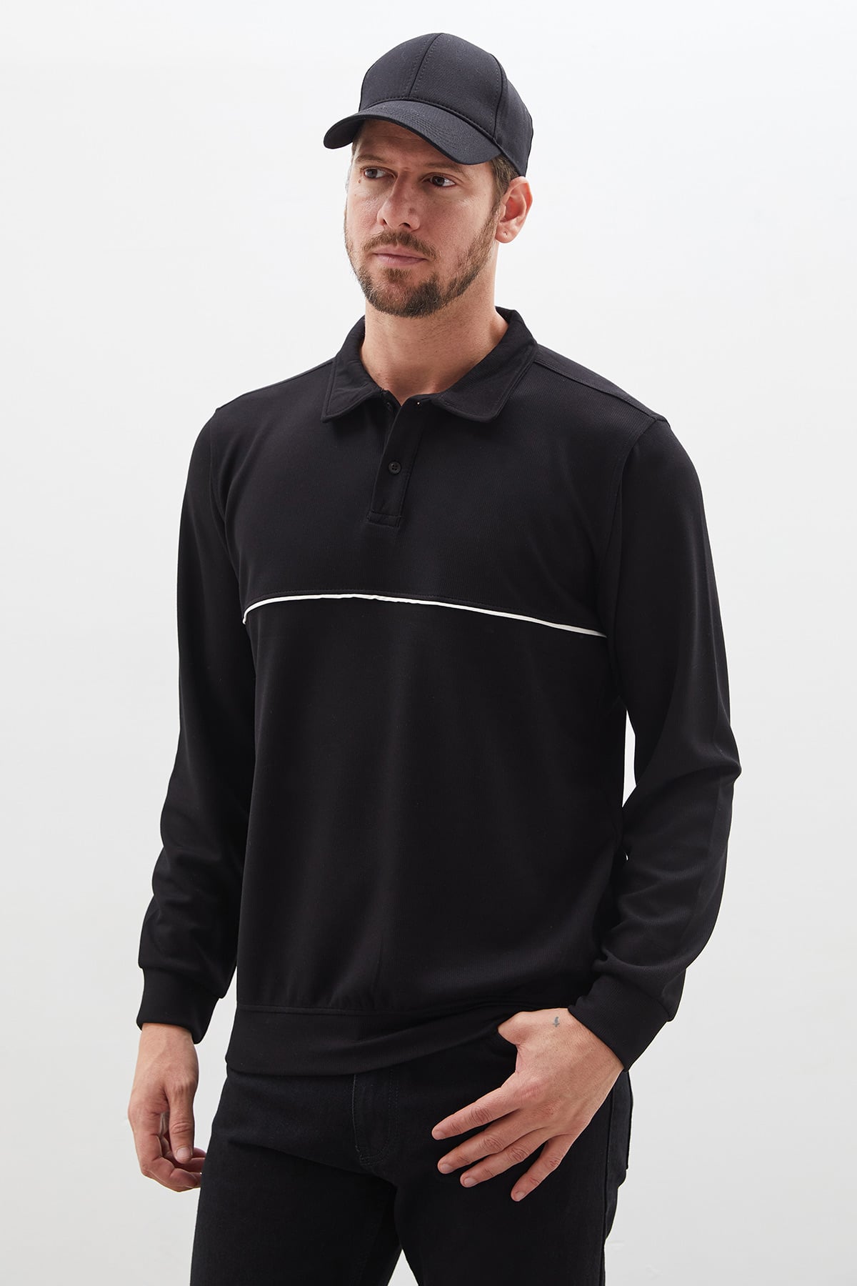 Çizgili Polo Yaka Yarım Düğmeli Sweatshirt