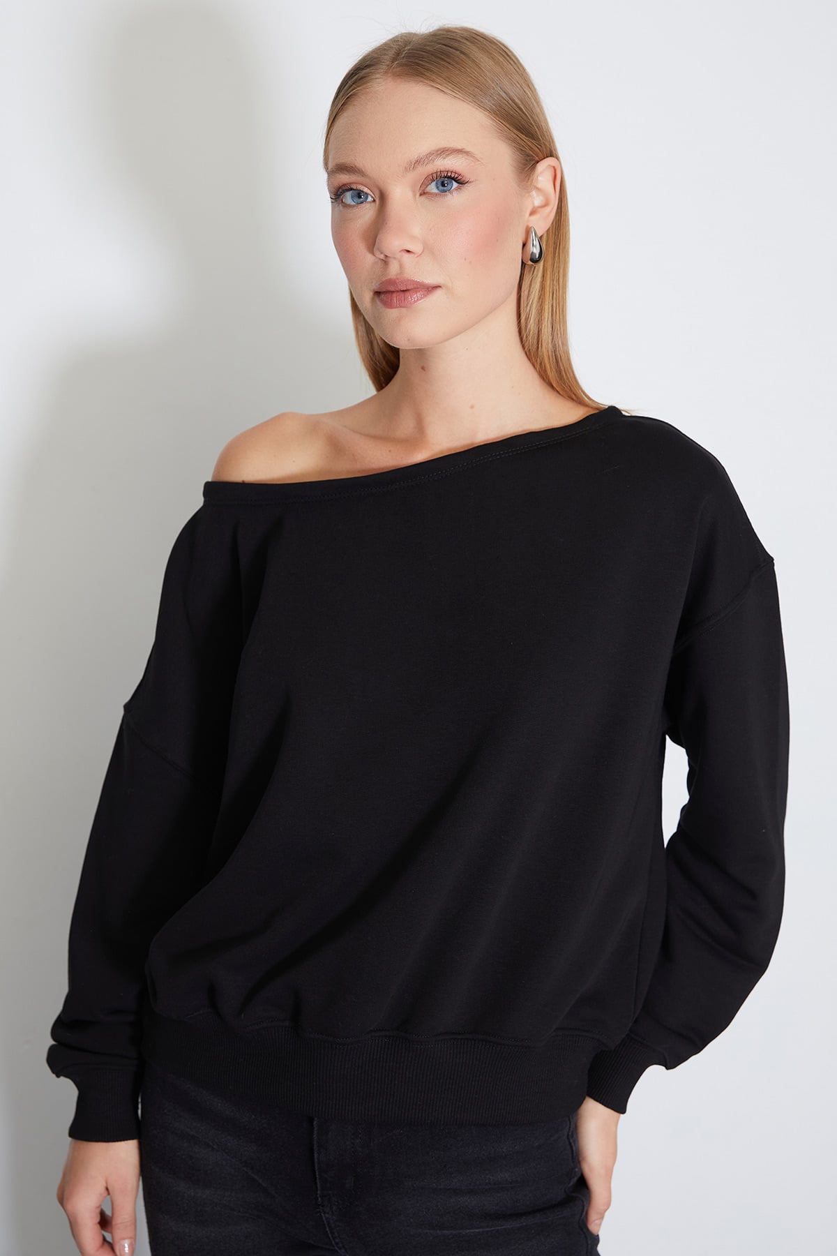 3 İplik Şardonsuz Kayık Yaka Oversize Sweatshirt 7