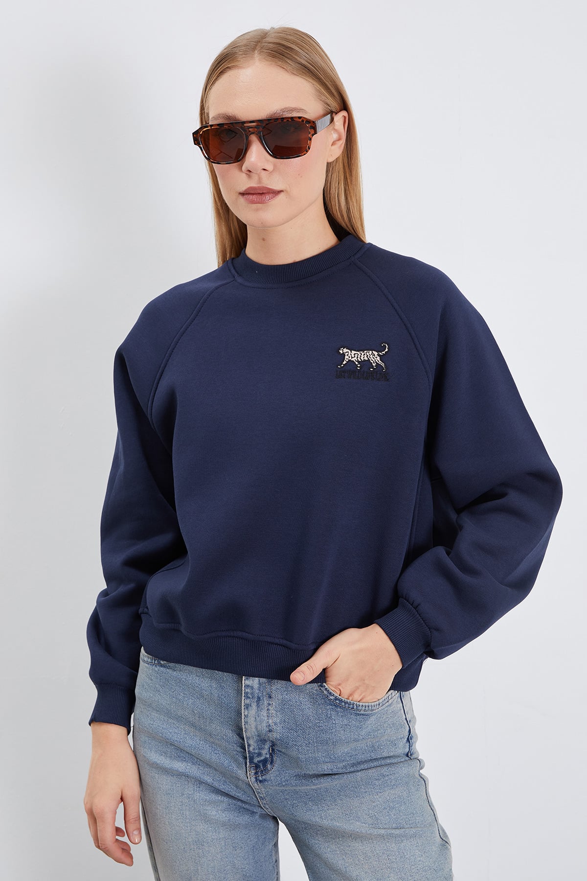 3 İplik Leopar Nakışlı Reglan Kol Oversize Sweatshirt