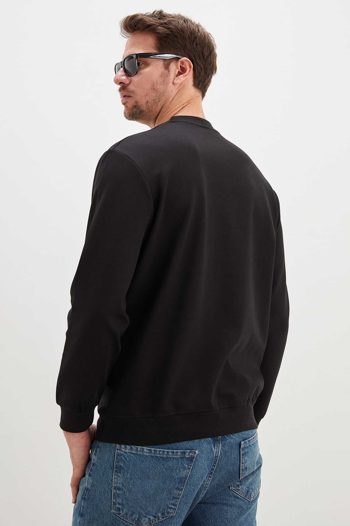 Kabartma Baskılı Çimalı Bisiklet Yaka Sweatshirt 8