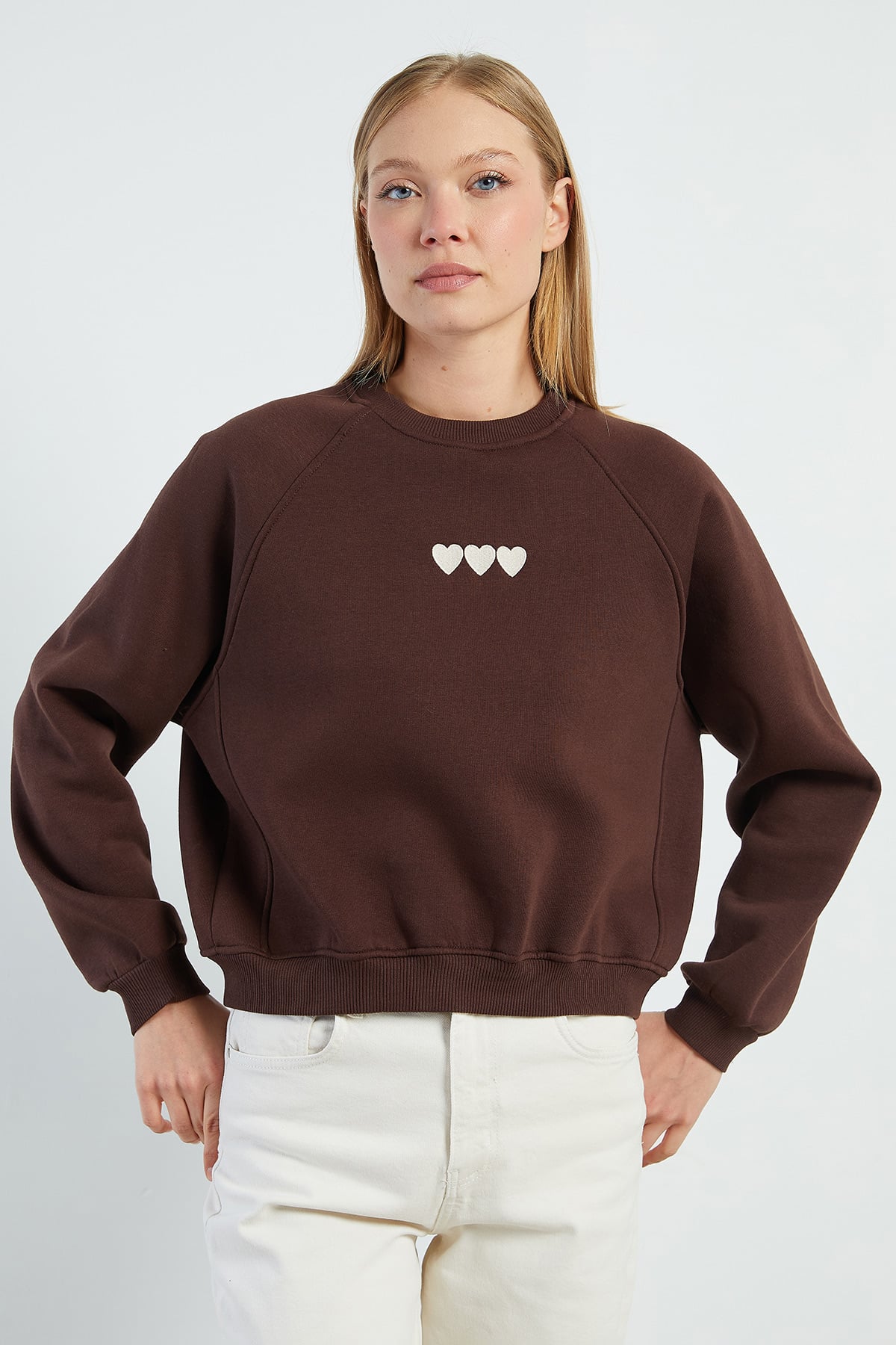 3 İplik Kalp Nakışlı Oversize Sweatshirt 5