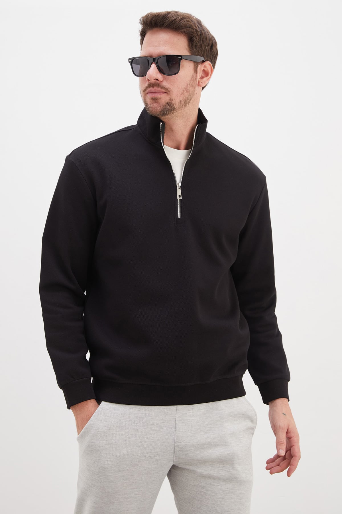 Yarım Fermuarlı Dik Yaka Pike Kumaş Sweatshirt