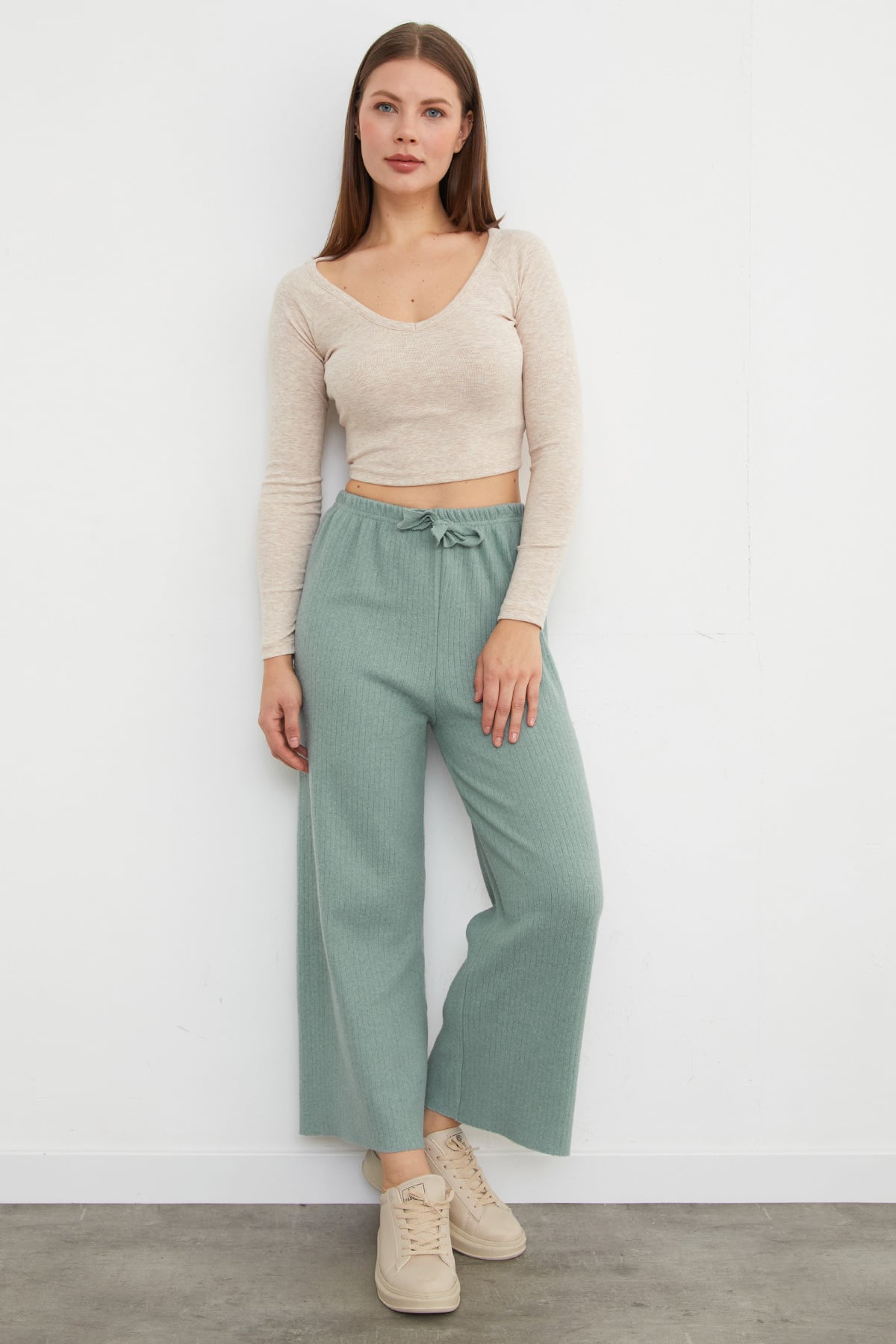 Basic Fitilli Beli Lastikli Pantolon