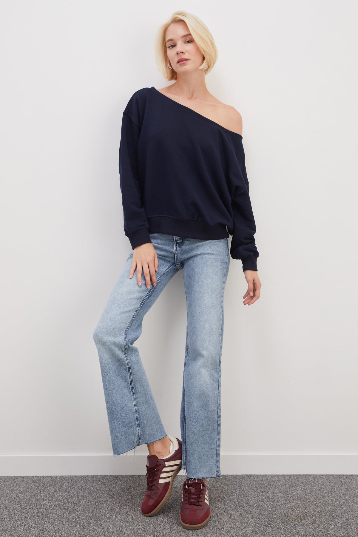 3 İplik Şardonsuz Kayık Yaka Oversize Sweatshirt 3