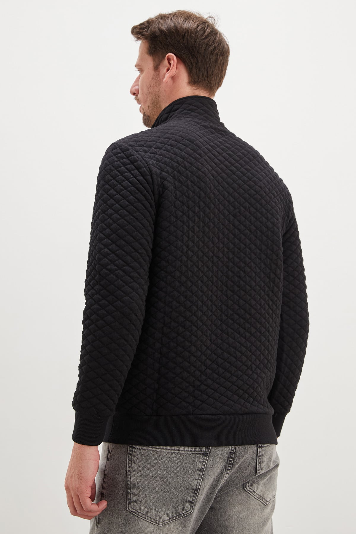 Yarım Fermuarlı Dik Yaka Kapitone Sweatshirt 8