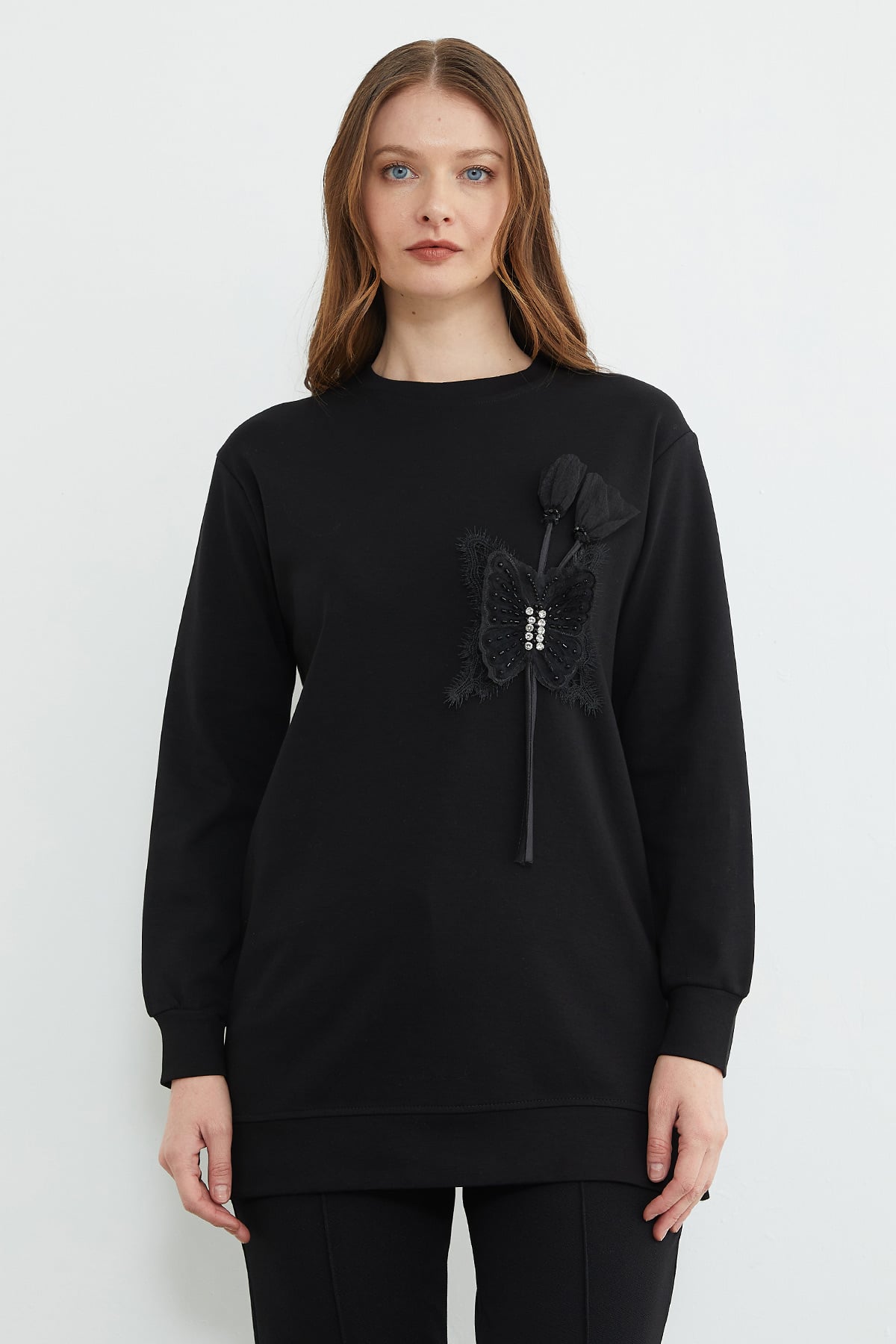 Fullamodest Kelebek Nakışlı Taşlı Bisiklet Yaka Tunik 2