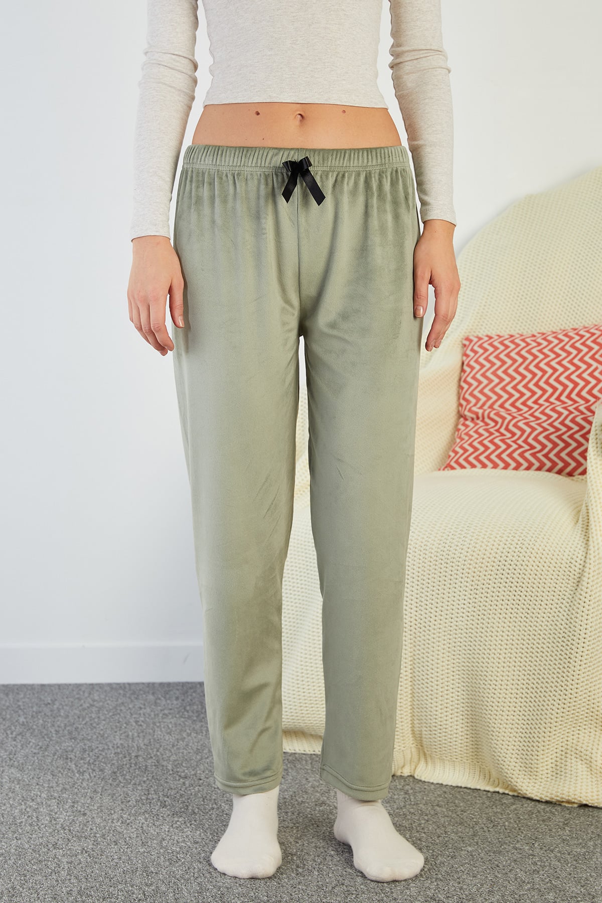Fiyonklu Beli Lastikli Kadife Pijama Altı 6