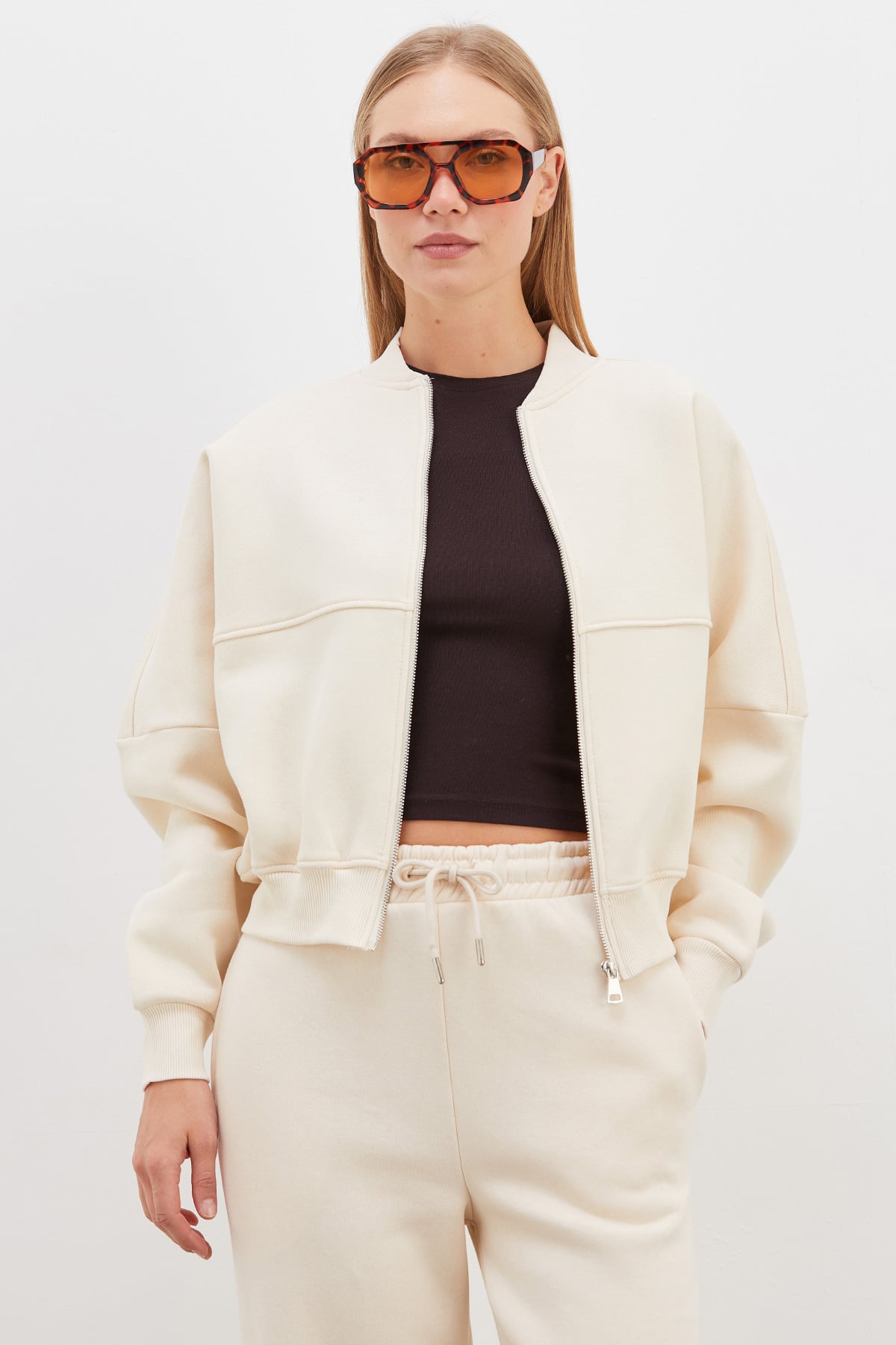 3 İplik Basic Fermuarlı Dik Yaka Crop Sweatshirt 3