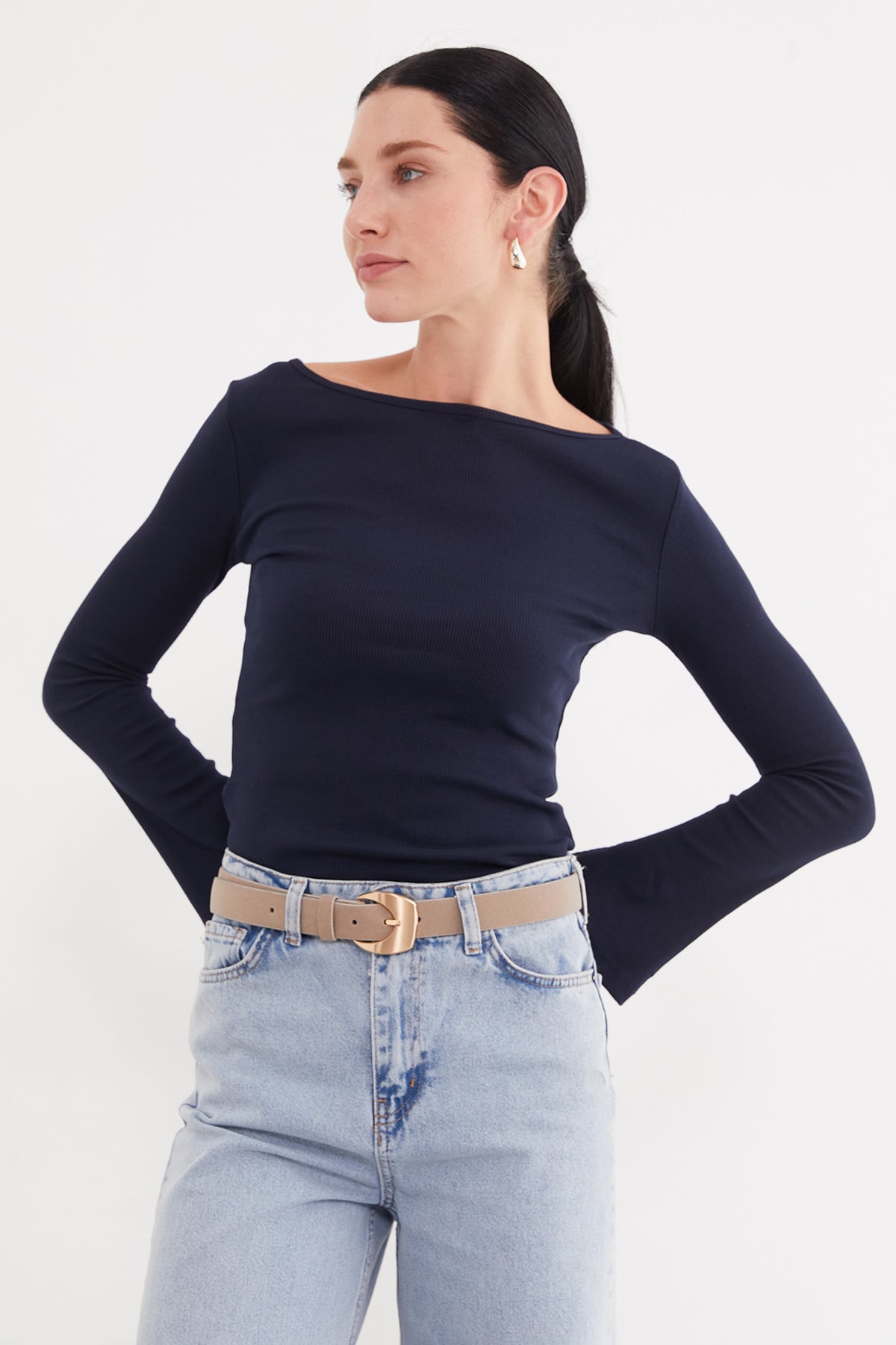 Kadın Fitilli Kayık Yaka Flare Kol Slim Fit Bluz 4