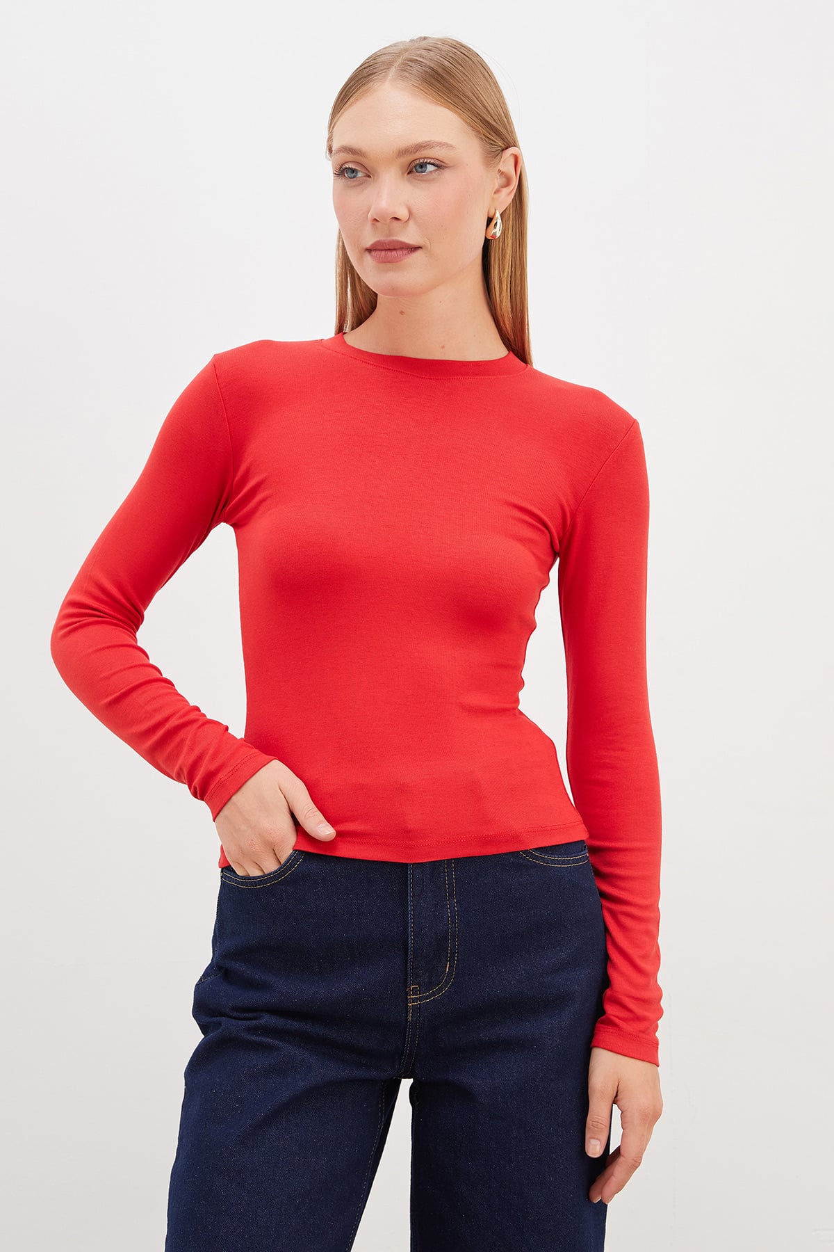 Basic Bisiklet Yaka Slim Fit Crop Bluz 3