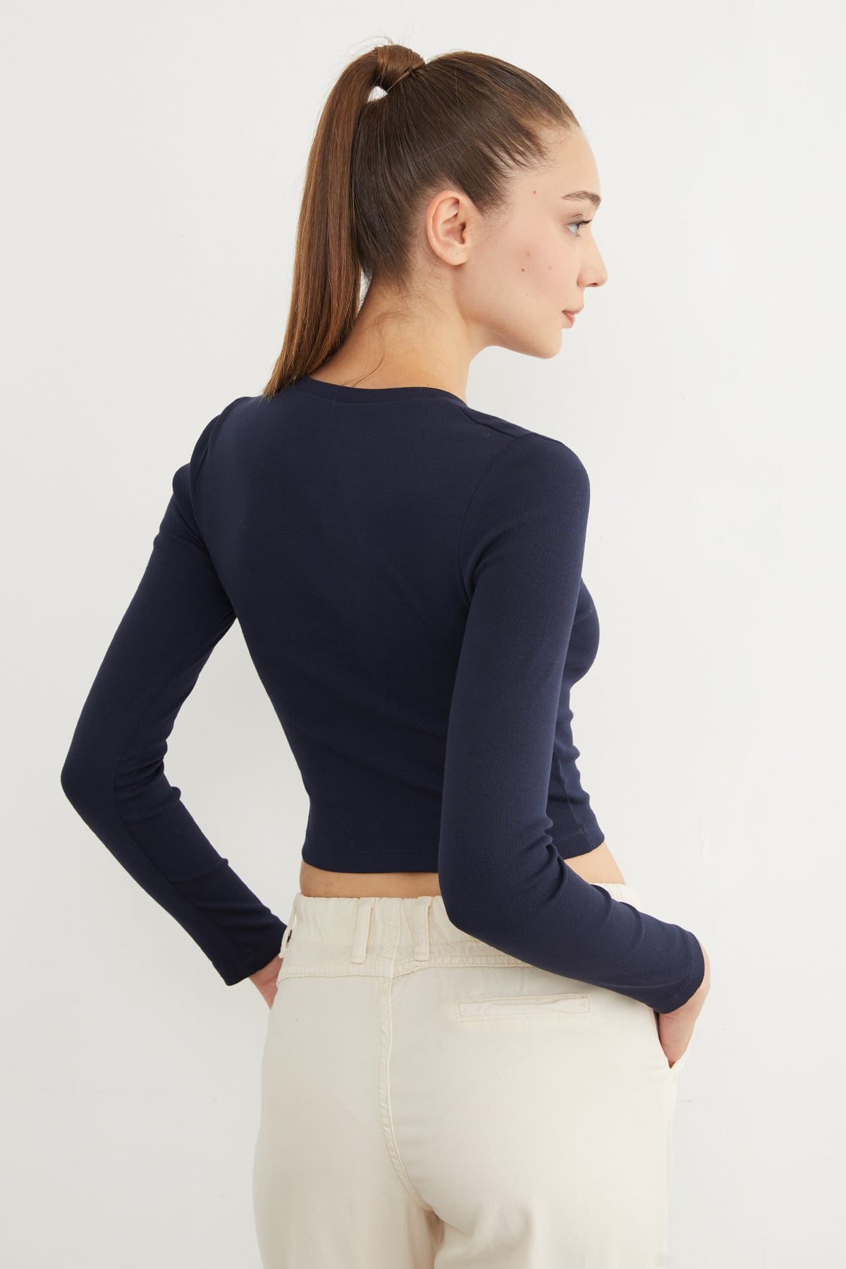 Basic Bisiklet Yaka Uzun Kollu Crop Body 6