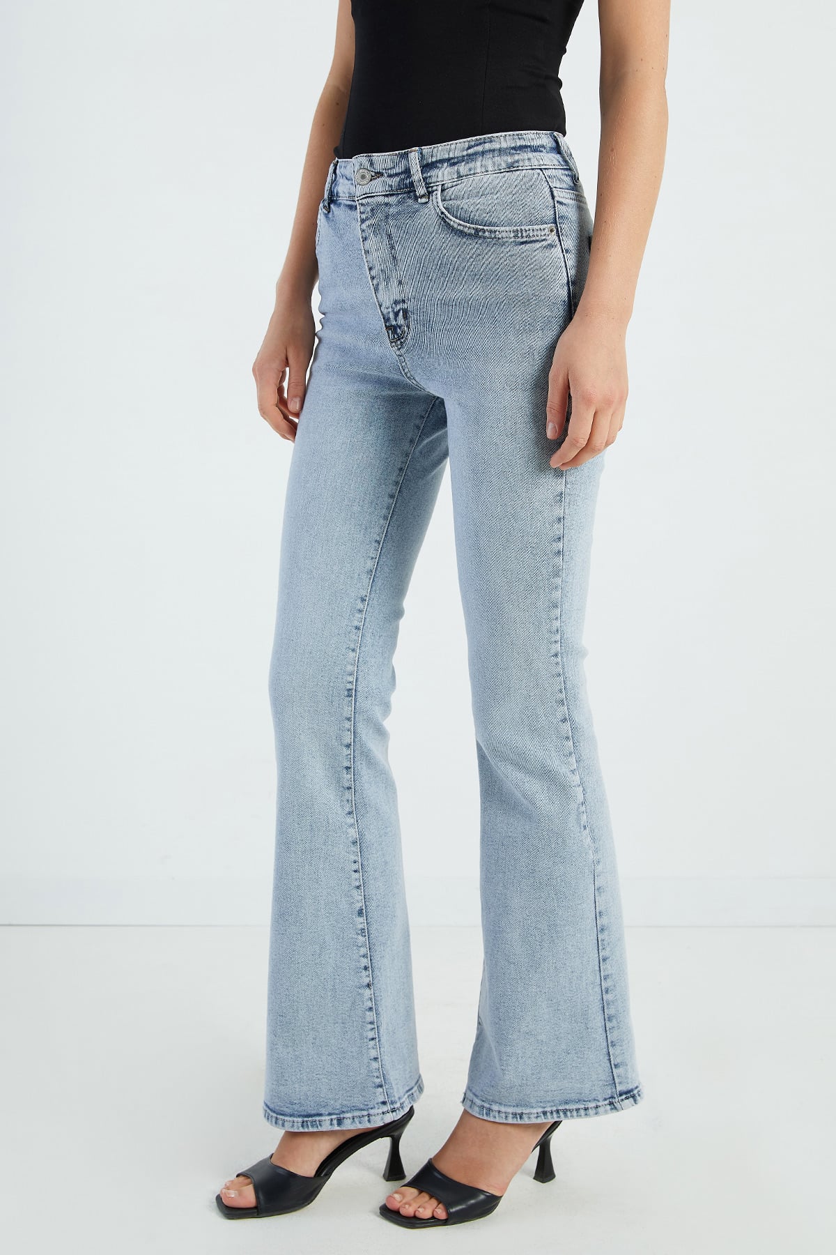 Yüksek Bel Flare Jean 7