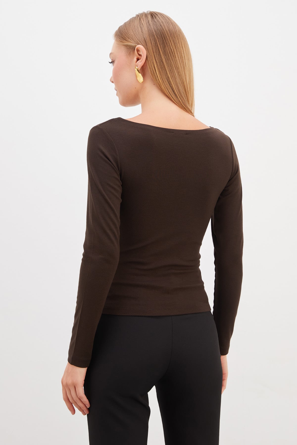 Basic Kayık Yaka Slim Fit Bluz 6