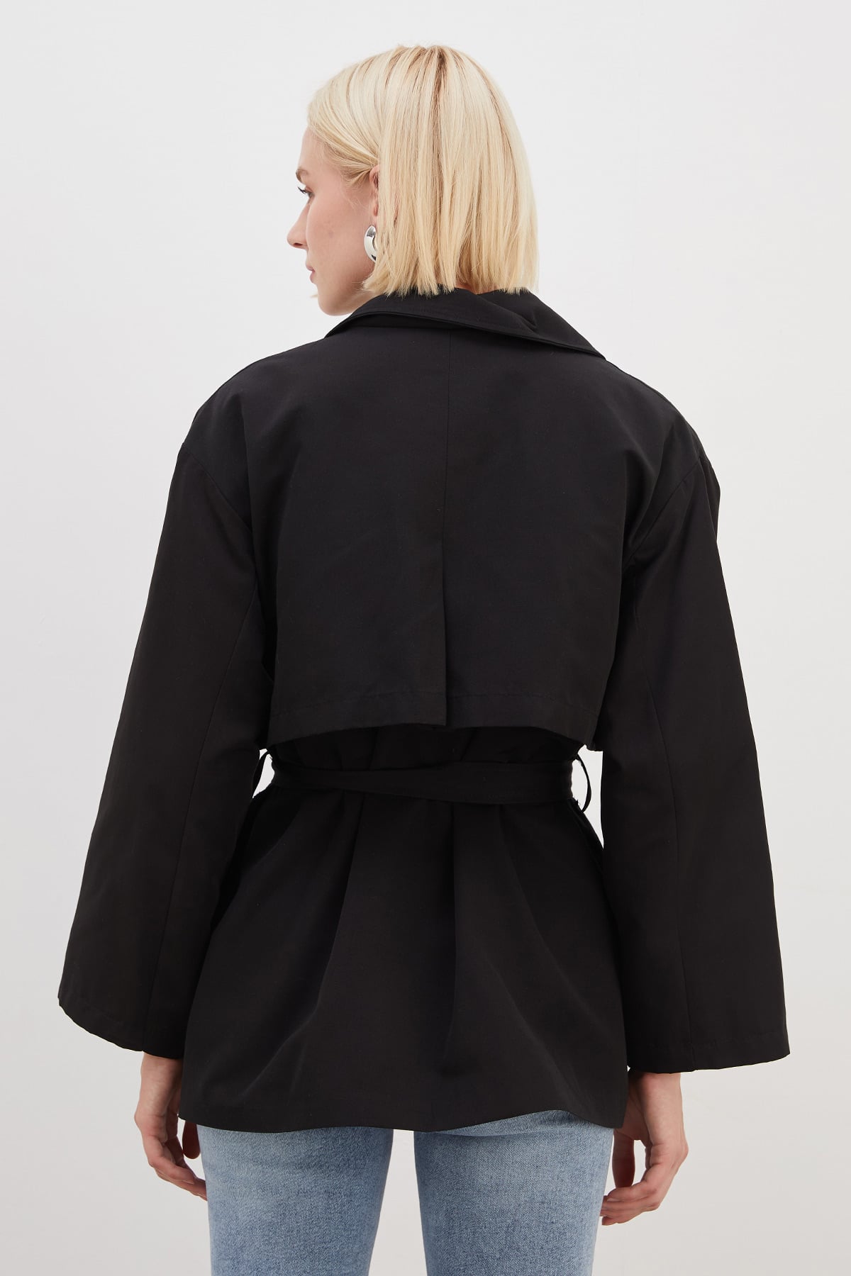 Pelerinli Kuşaklı Geniş Kol Oversize Trençkot 8