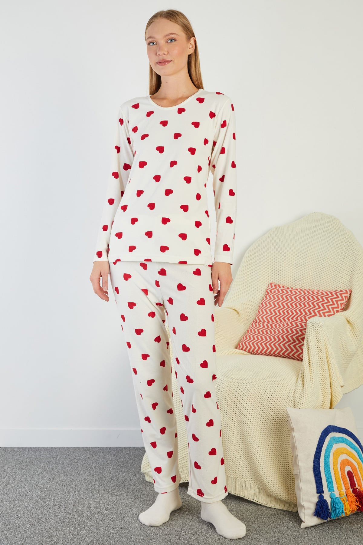 Kalp Desenli Bisiklet Yaka Süet Pijama Takımı 4
