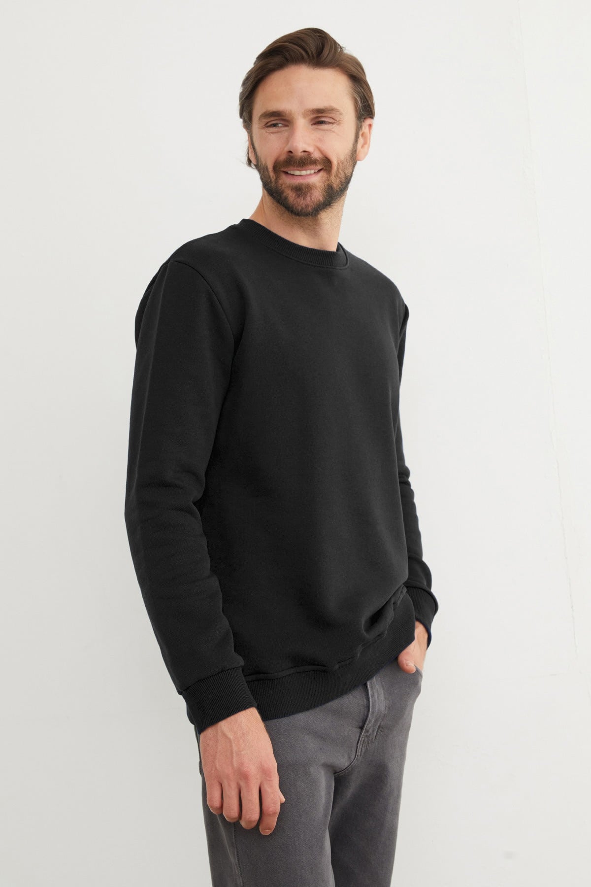 3 İplik Basic Bisiklet Yaka Sweatshirt 2