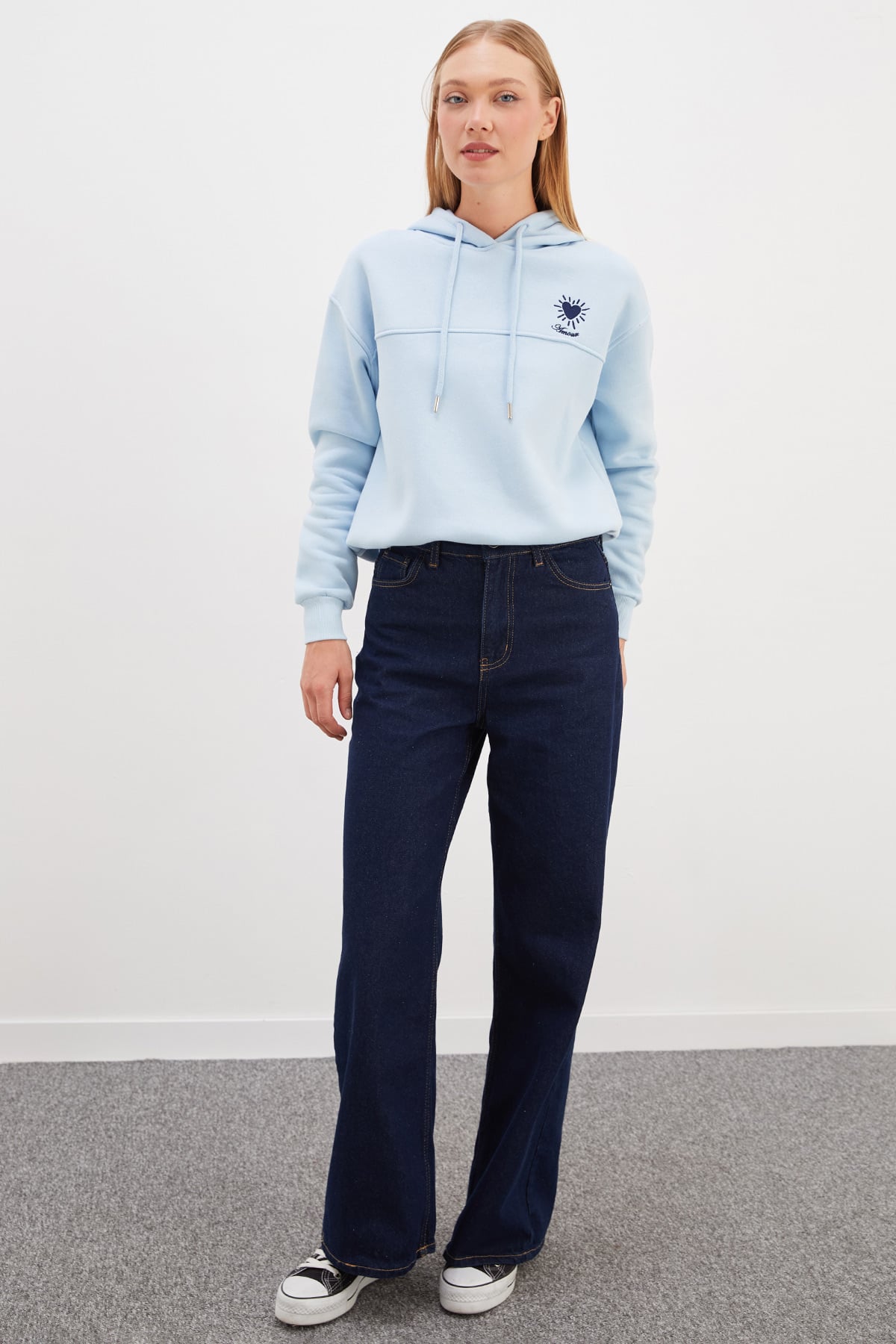 Erkek Siyah 3 İplik Kalp Nakışlı Kapüşonlu Stoperli Sweatshirt 7