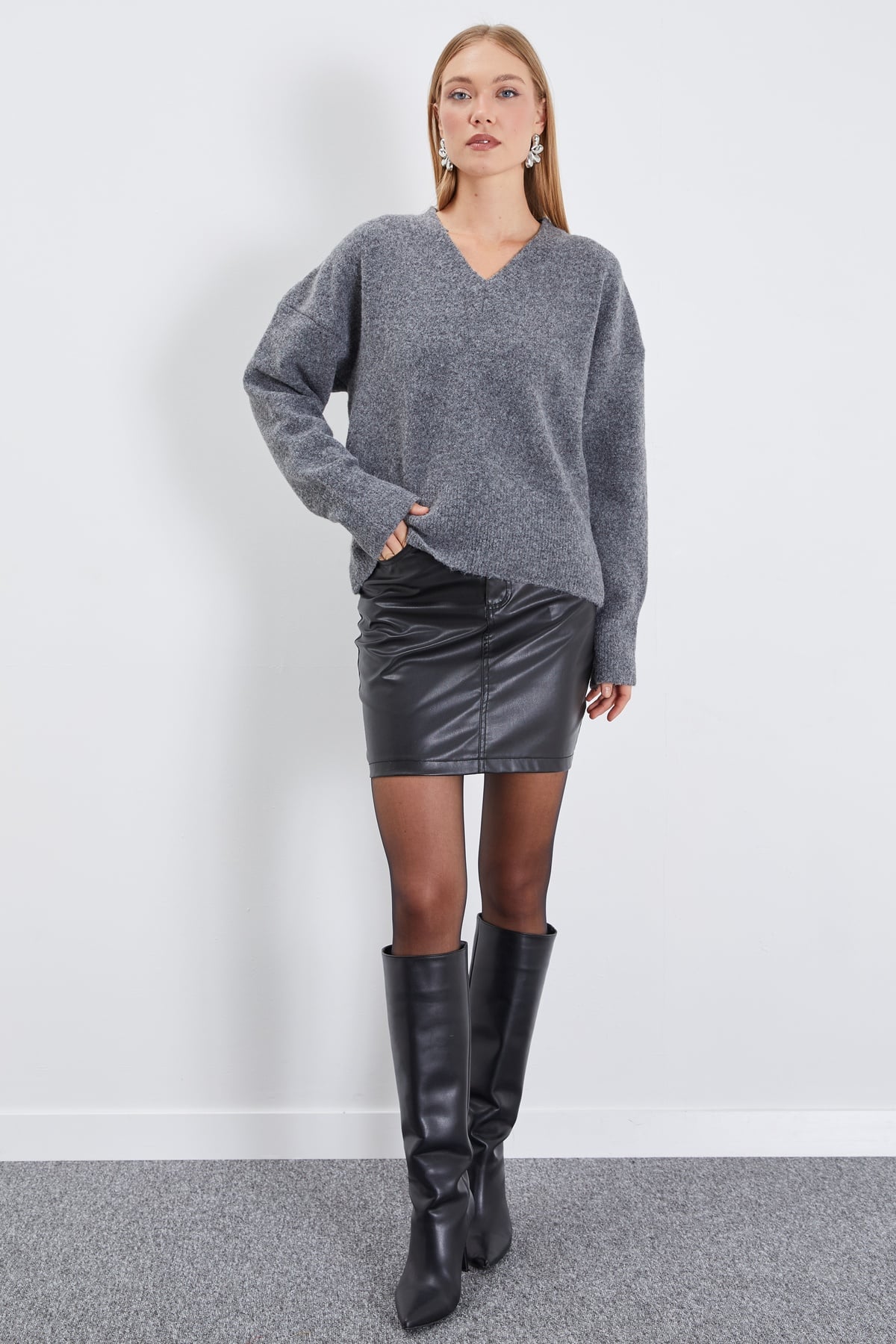 Basic V Yaka Oversize Triko Kazak 3