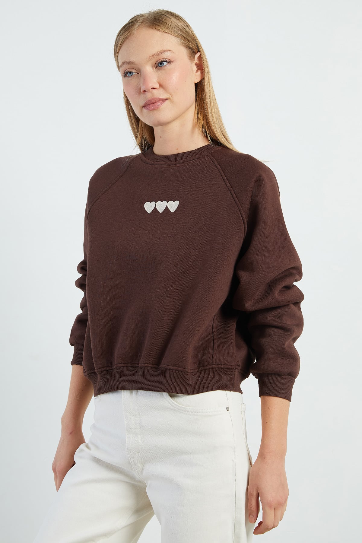 3 İplik Kalp Nakışlı Oversize Sweatshirt 7