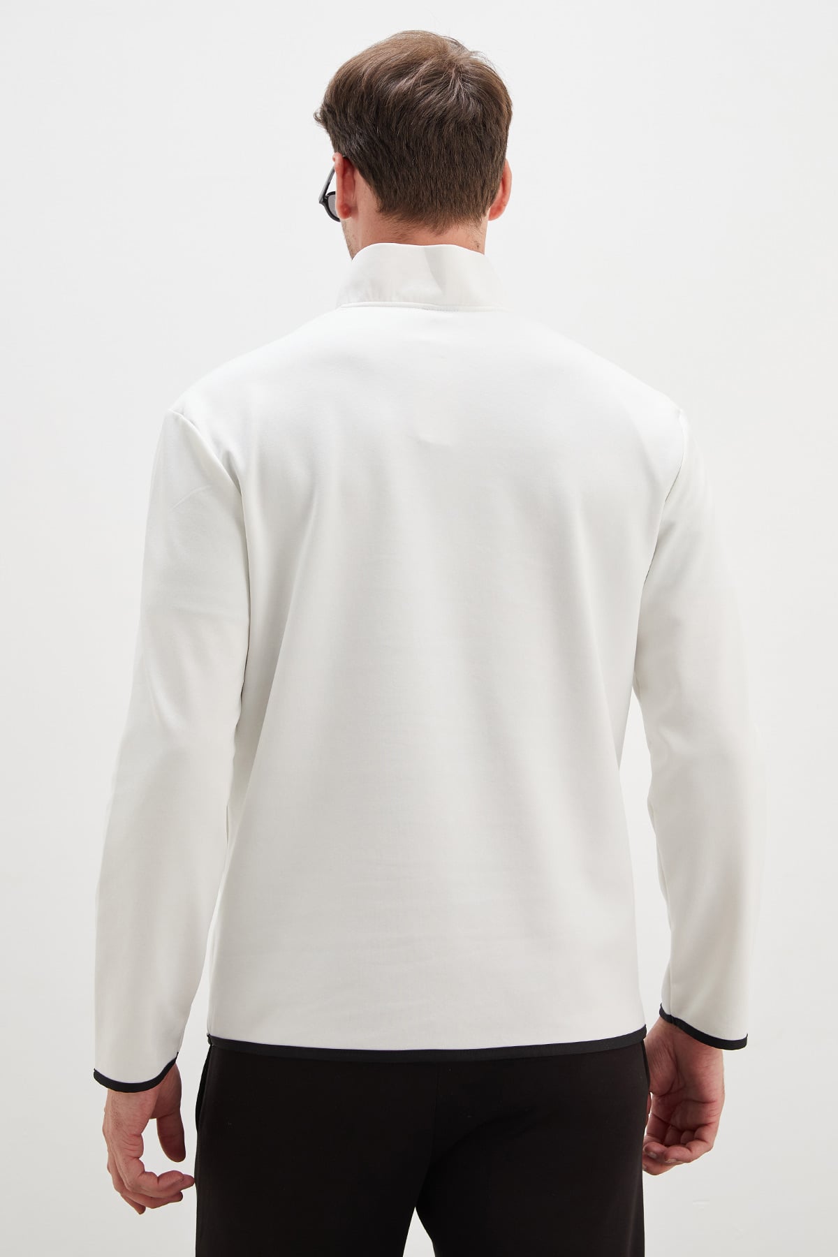 Baskılı Yarım Fermuarlı Dik Yaka Sweatshirt 8
