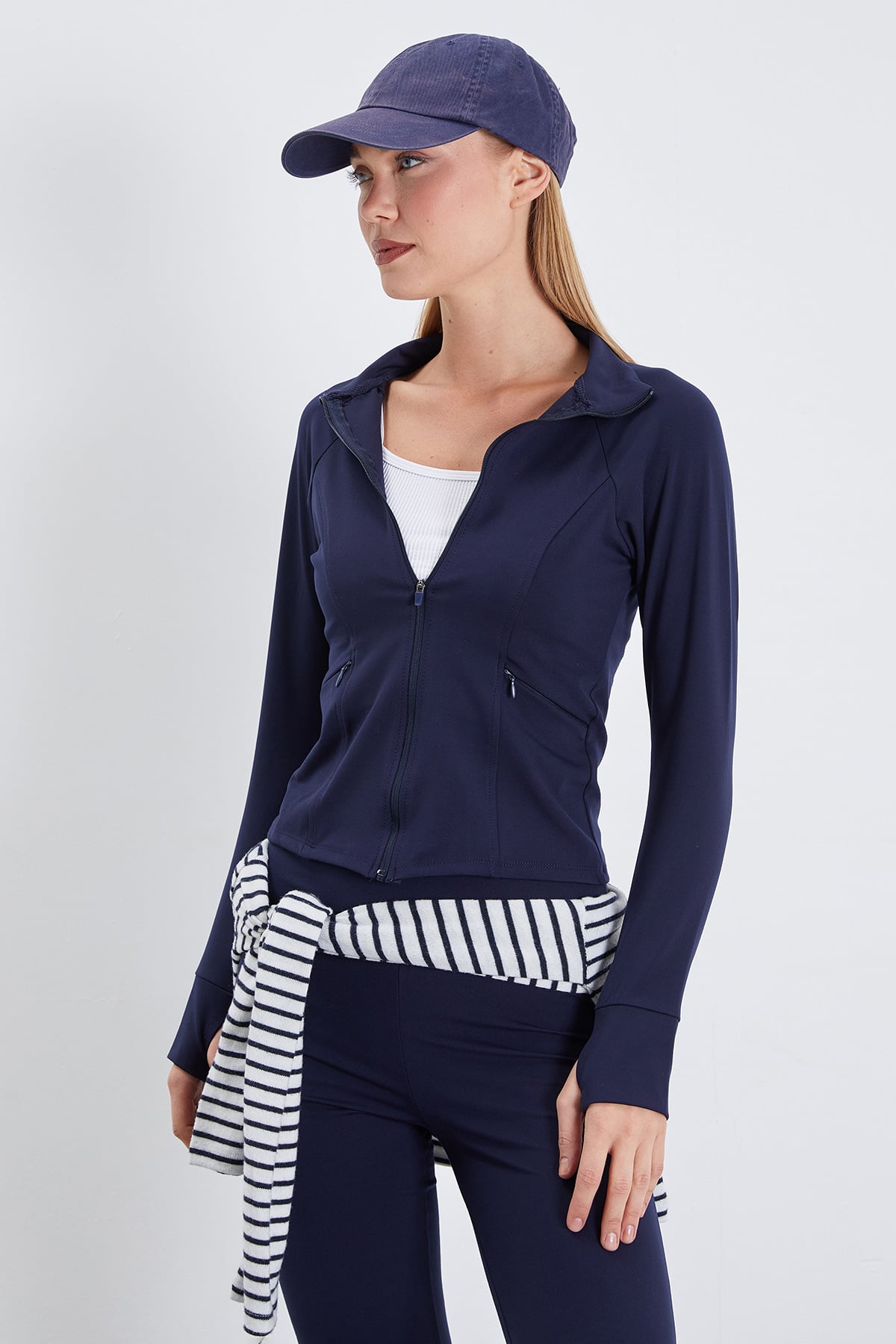 Parmak Geçirmeli Dalgıç Kumaş Slim Fit Ceket 2