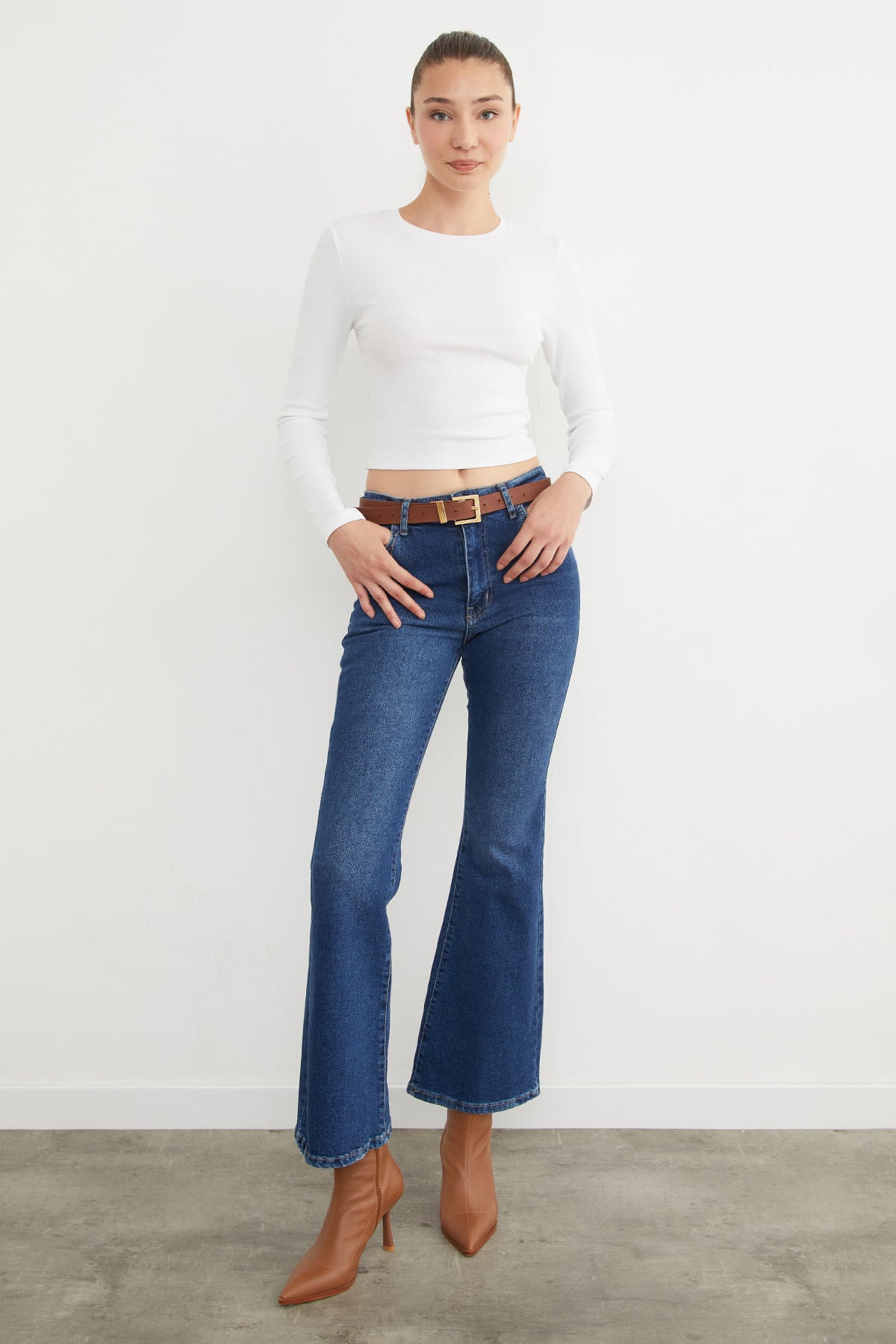 Basic Bisiklet Yaka Uzun Kollu Crop Body 3