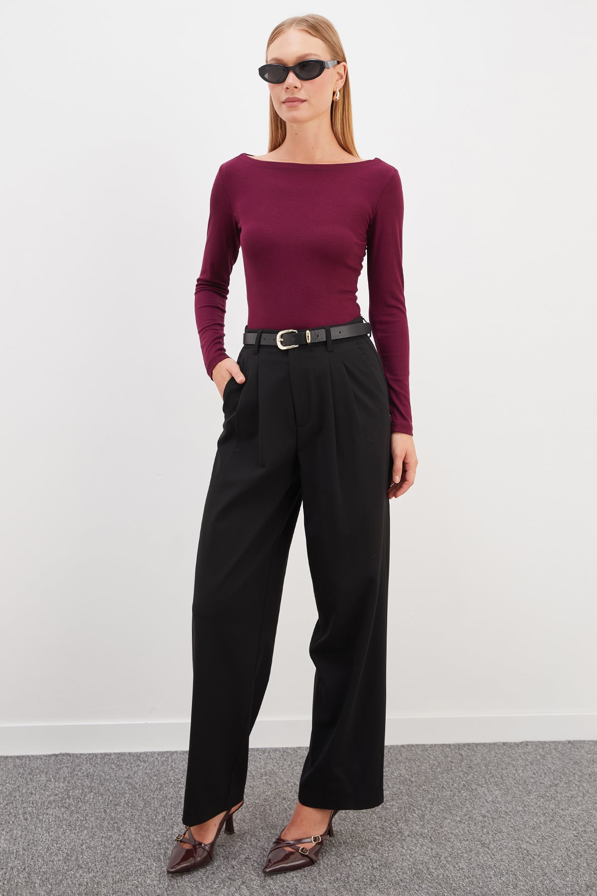 Basic Kayık Yaka Slim Fit Bluz 2
