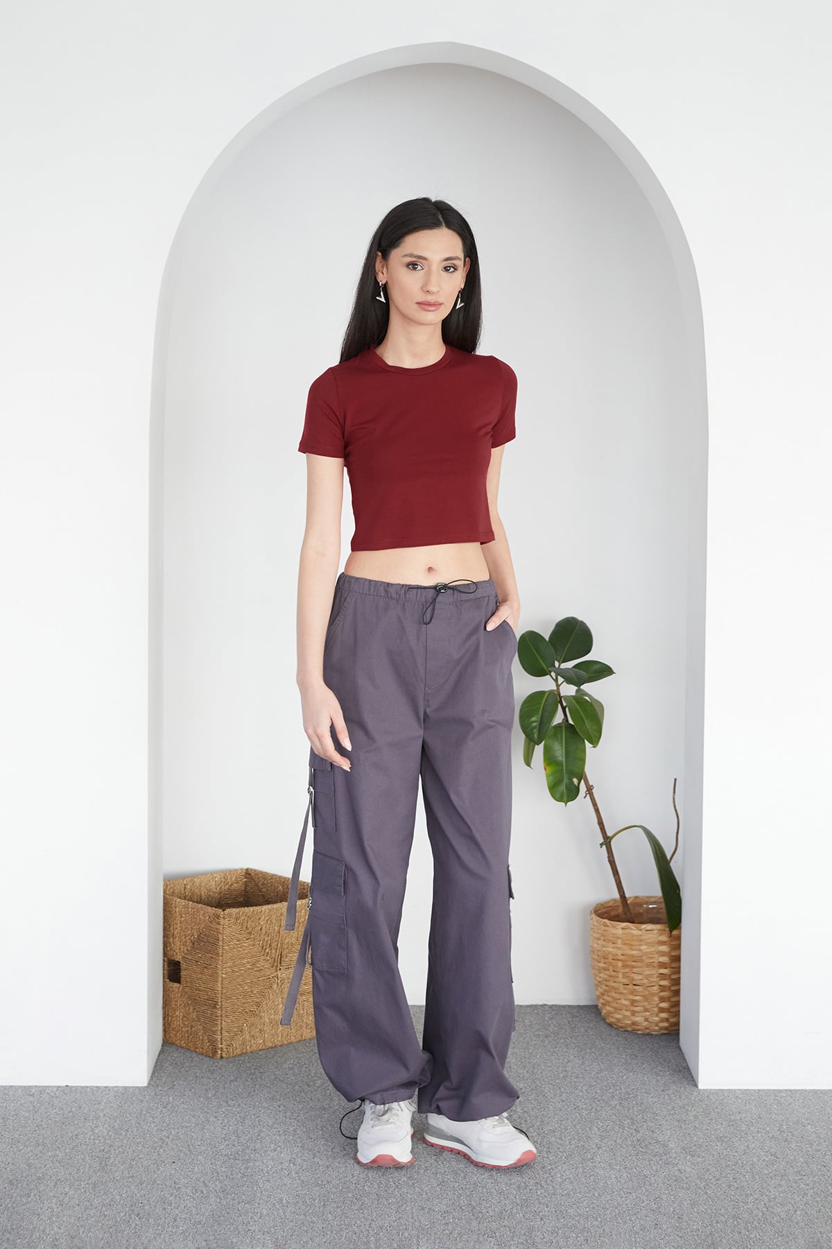 Basic Bisiklet Yaka Crop Tişört 3