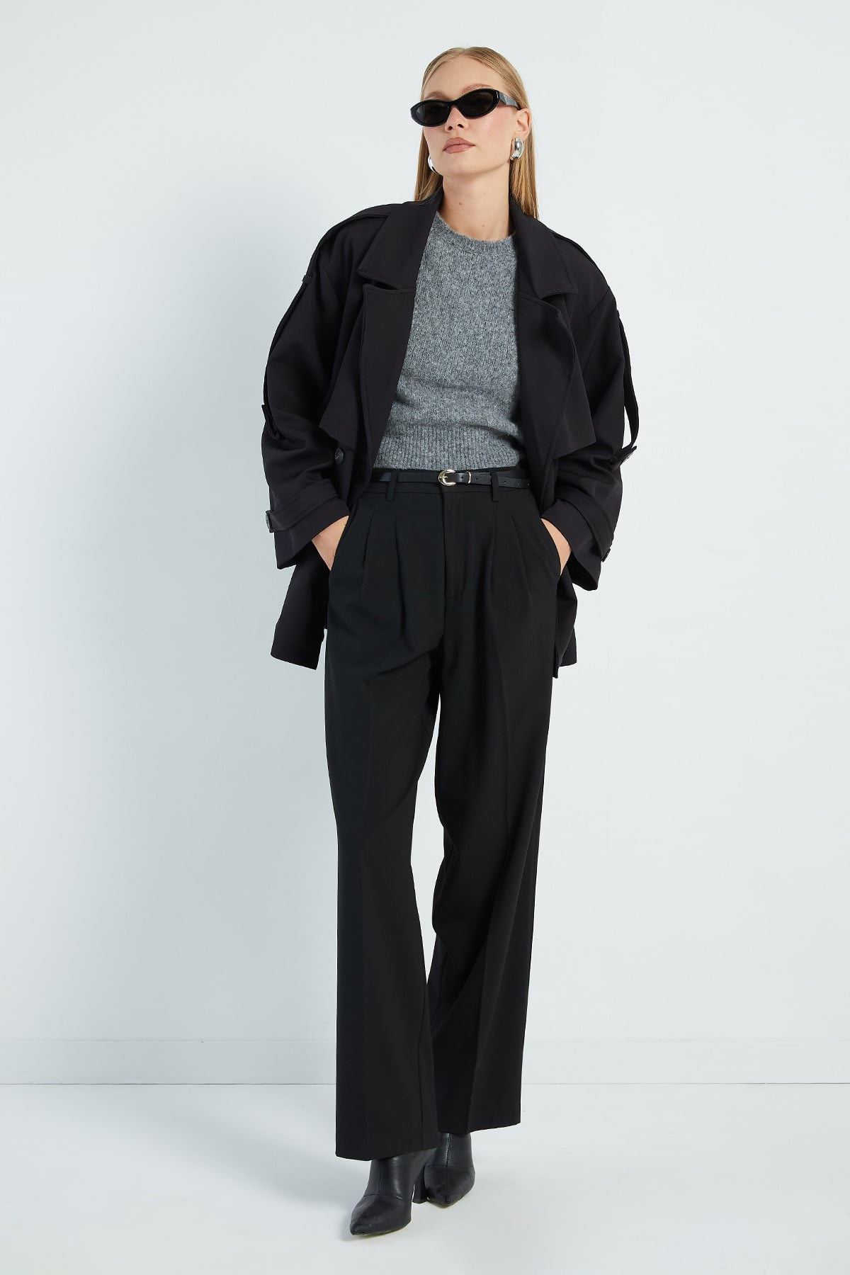 Beli Kemerli Kruvaze Yaka Oversize Trençkot 2