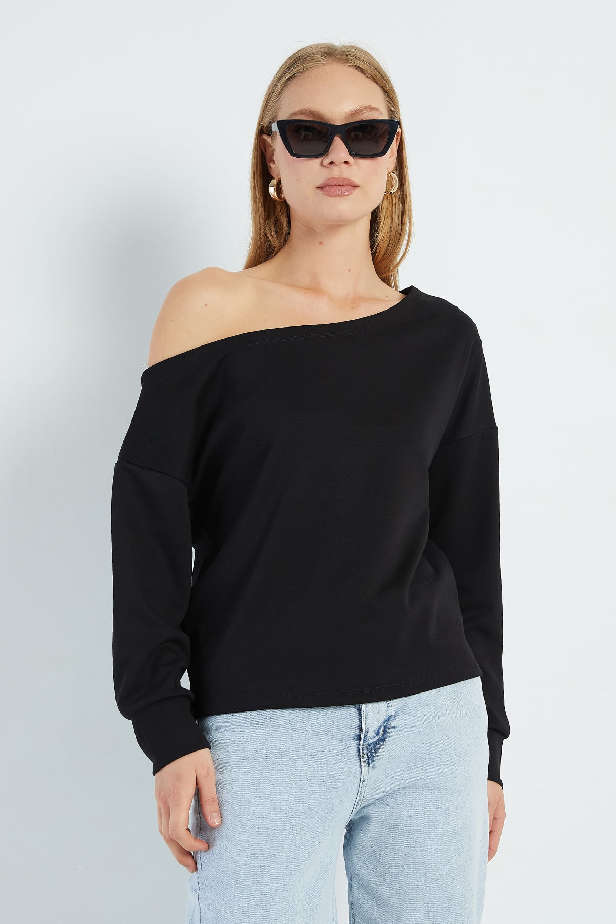 Basic Kayık Yaka Modal Sweatshirt 3