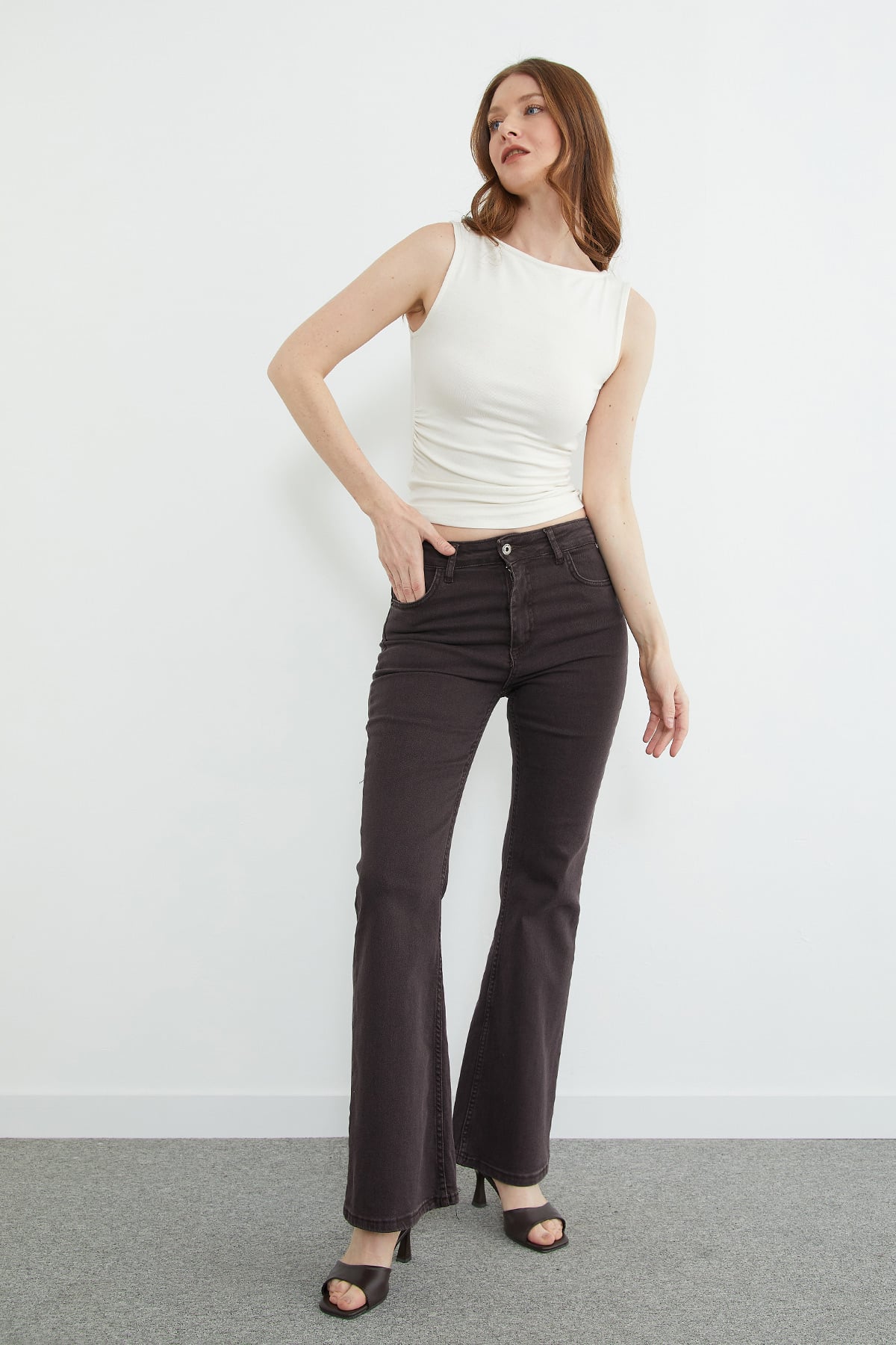 Normal Bel Fermuarlı Flare Jean 5