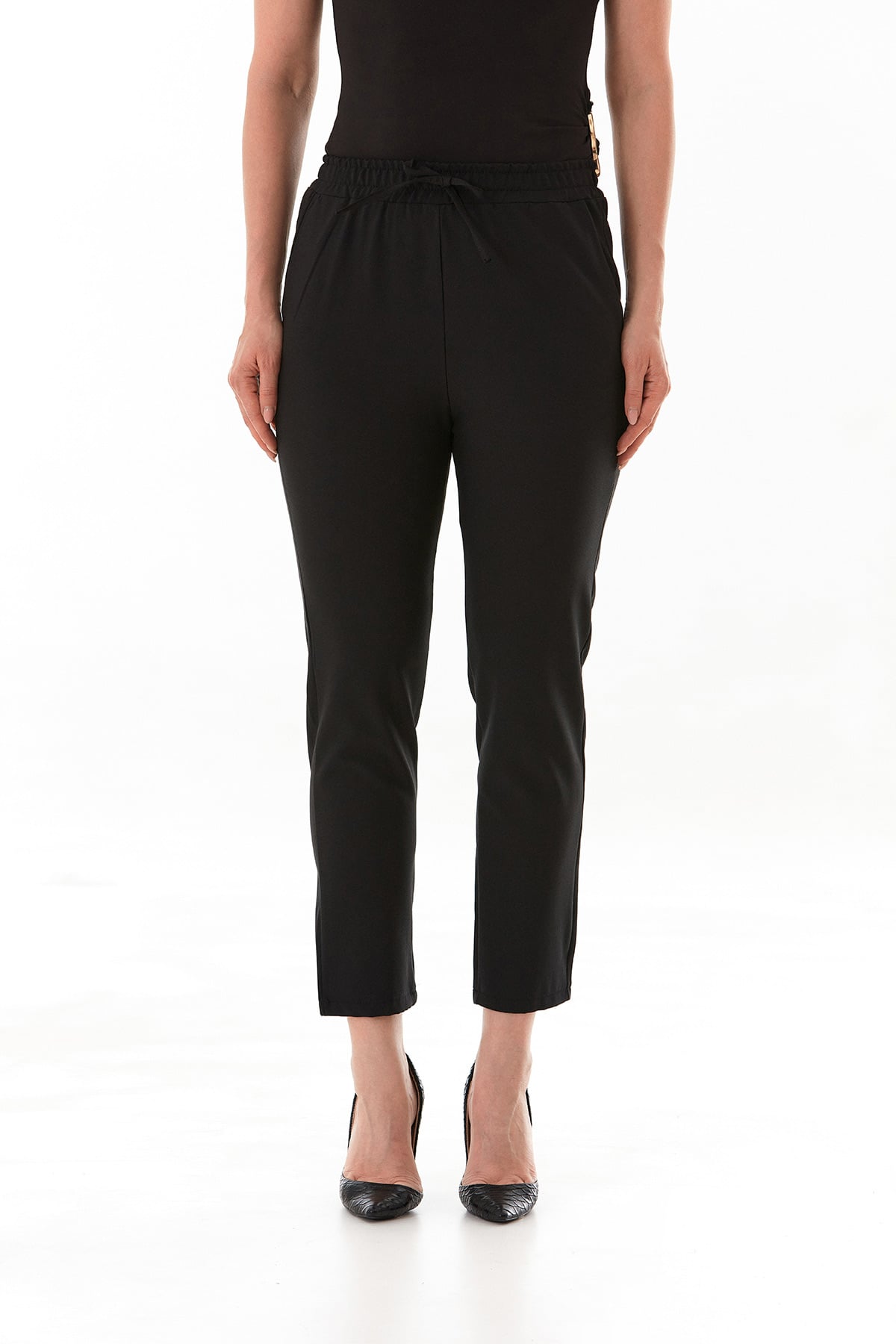 Basic Beli Lastikli Carrot Fit Kumaş Pantolon 9