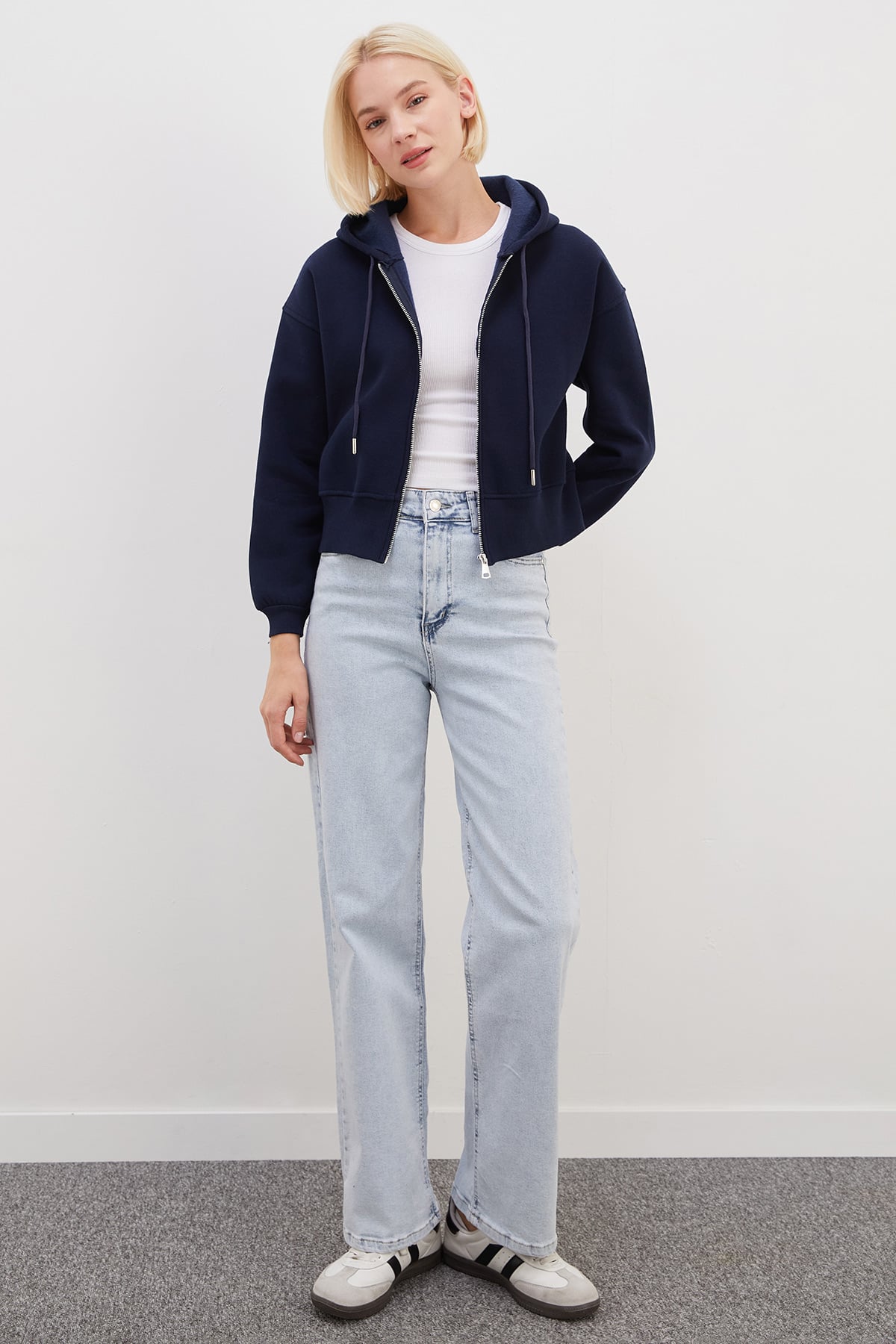 3 İplik Basic Fermuarlı Kapüşonlu Sweatshirt 5
