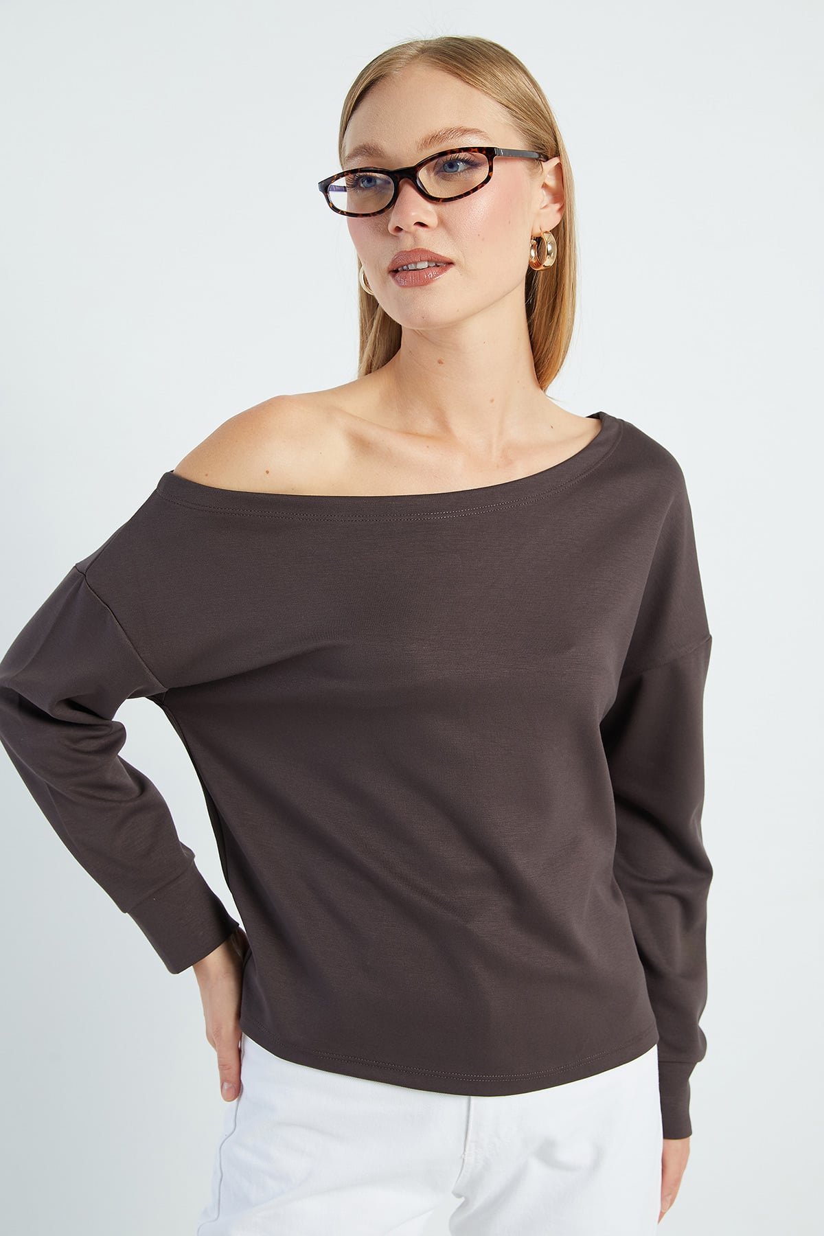 Basic Kayık Yaka Modal Sweatshirt 6