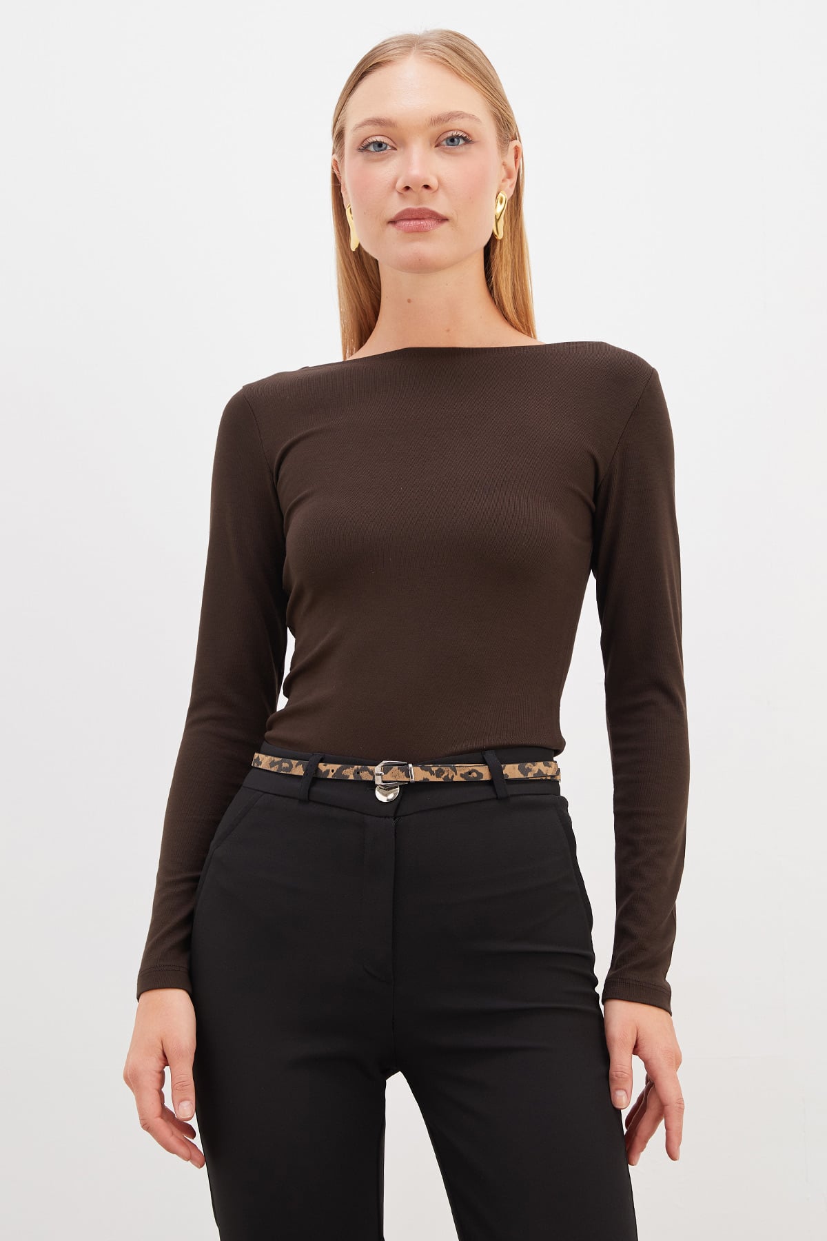 Basic Kayık Yaka Slim Fit Bluz 2