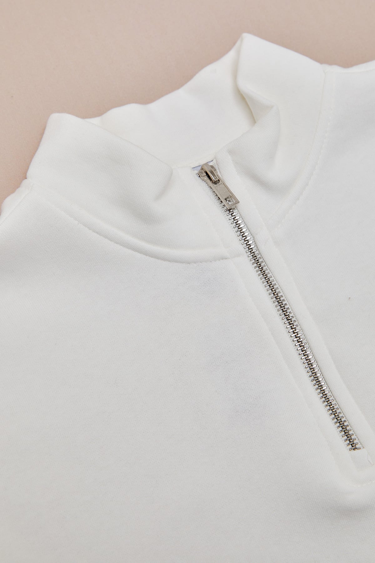 Çocuk Kız 3 İplik Yarım Fermuarlı Dik Yaka Sweatshirt 4