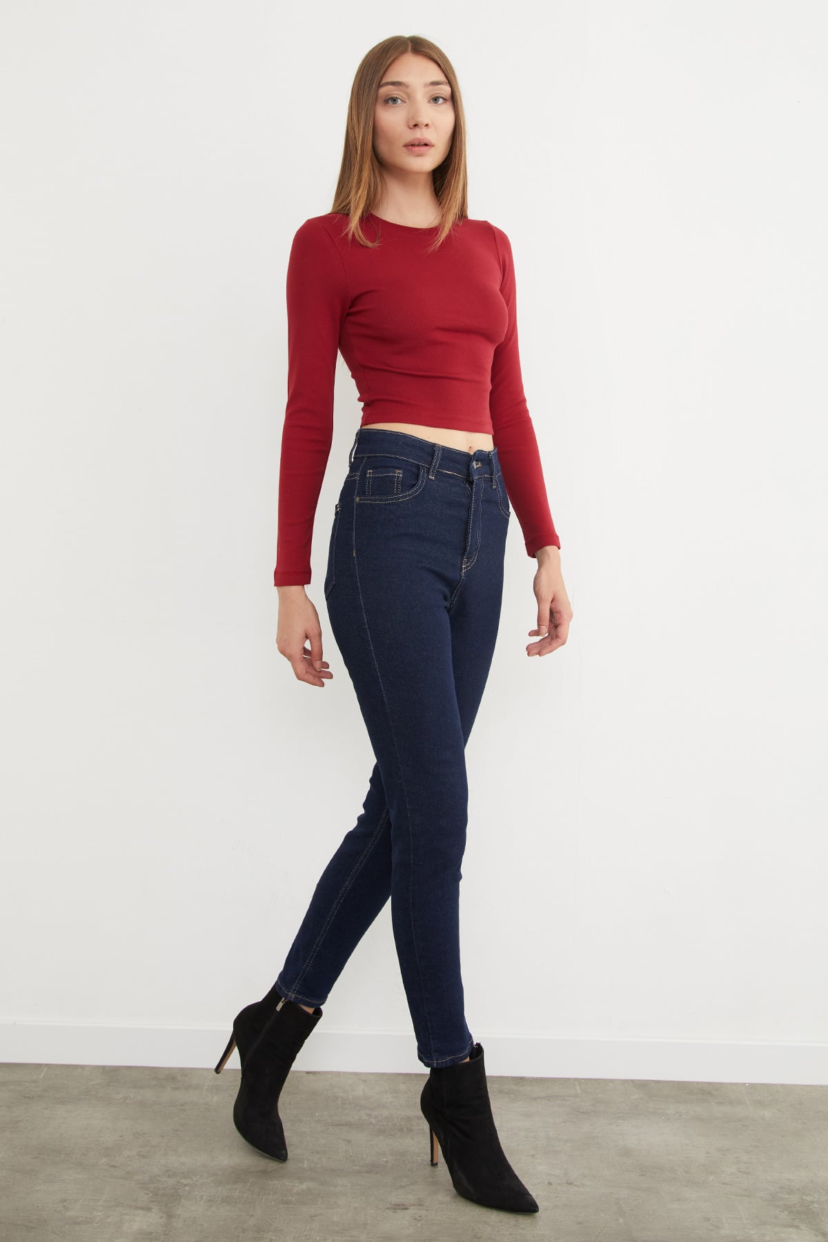Basic Bisiklet Yaka Uzun Kollu Crop Body 3