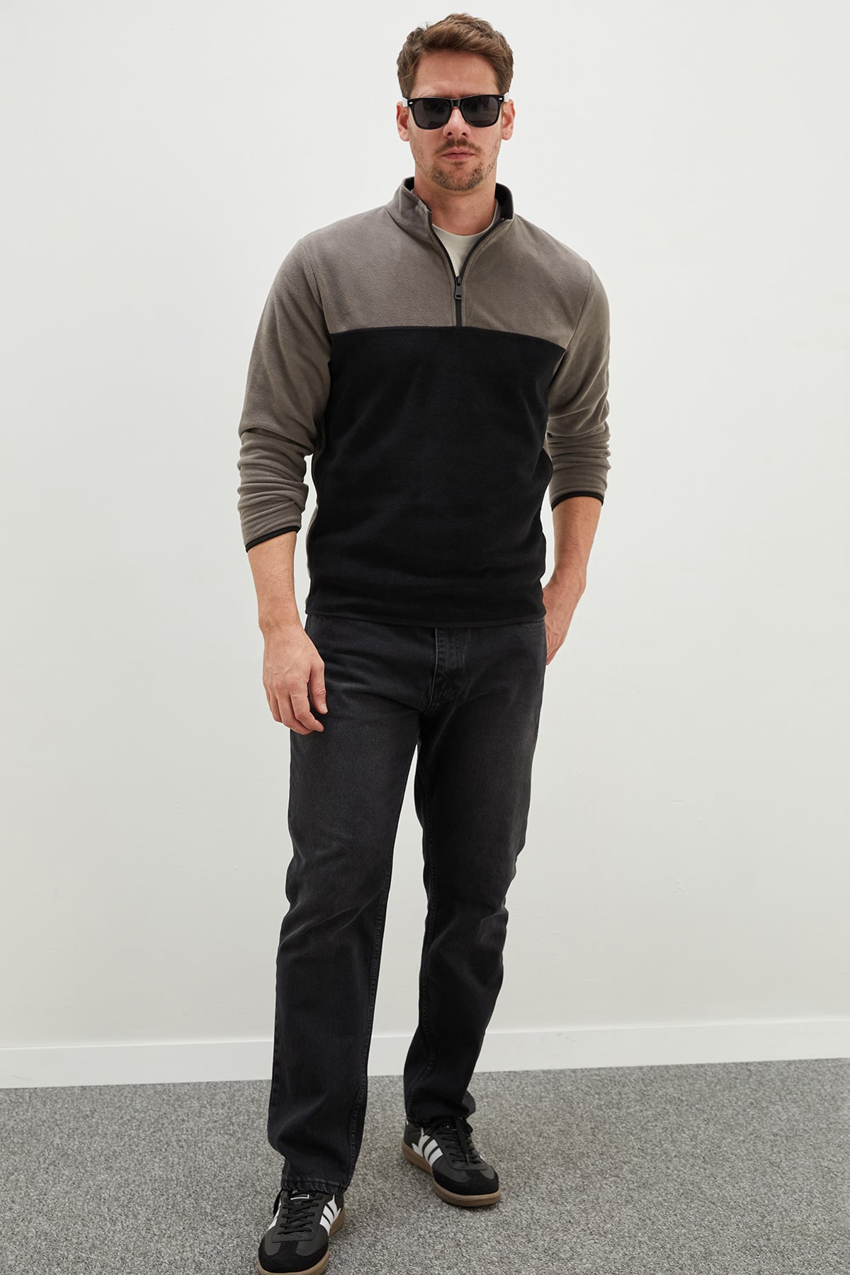 Yarım Fermuarlı Regular Fit Polar Sweatshirt 4