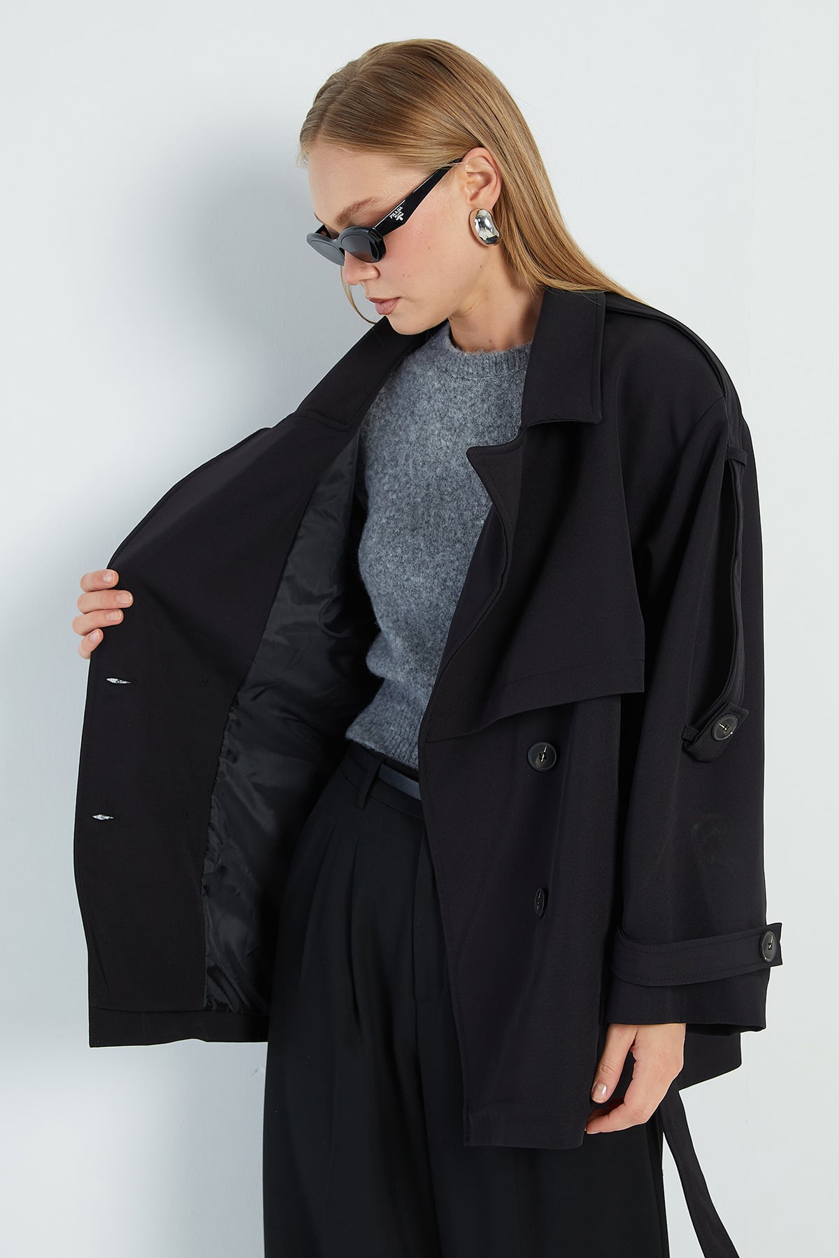 Beli Kemerli Kruvaze Yaka Oversize Trençkot 5
