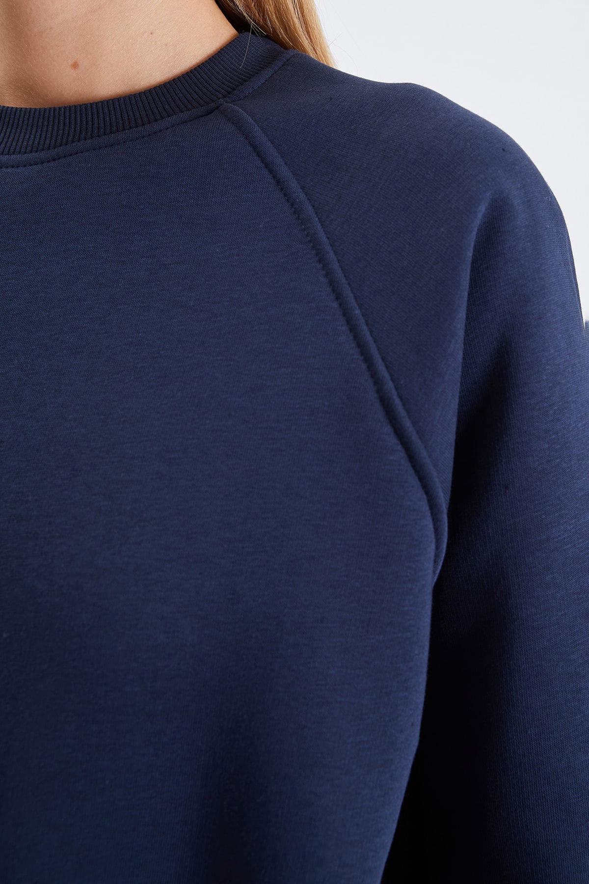 3 İplik Basic Bisiklet Yaka Oversize Sweatshirt 8