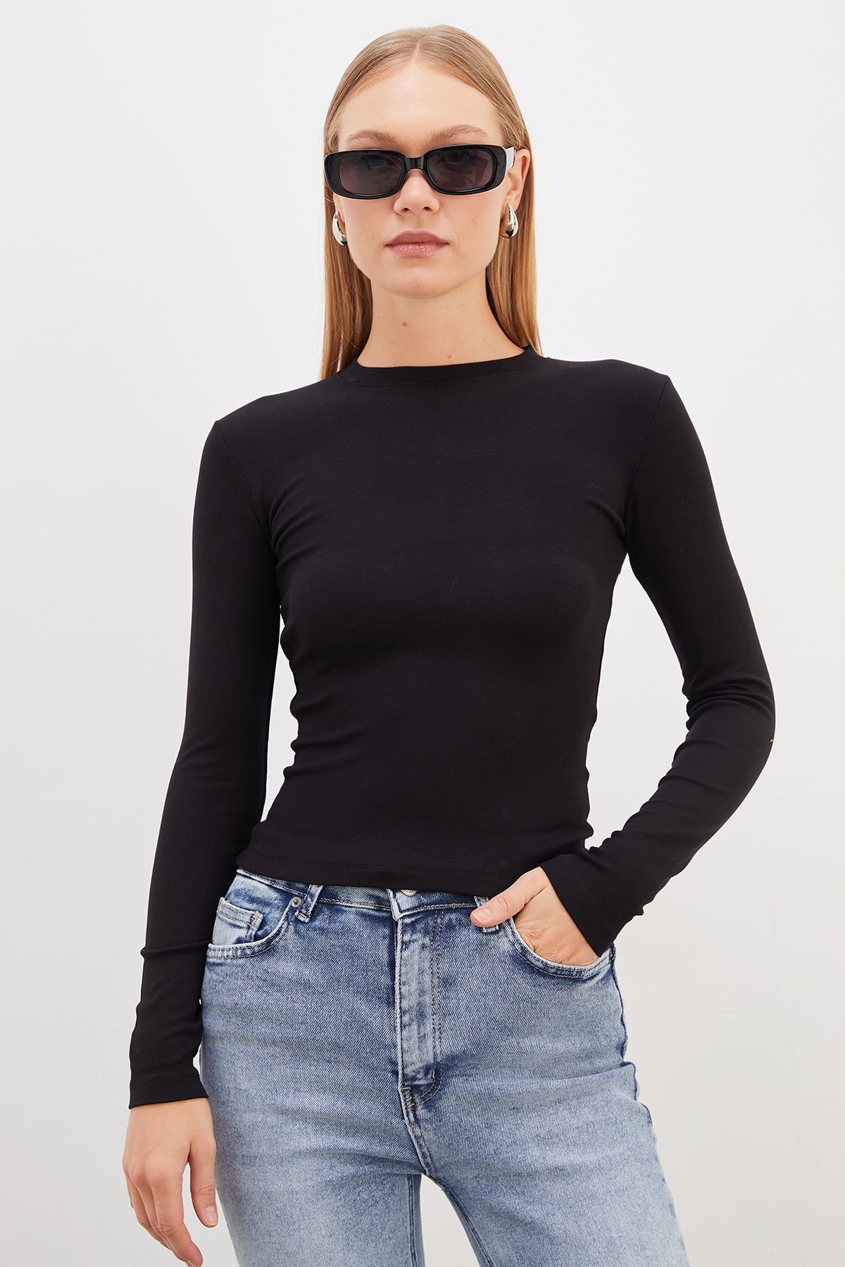 Basic Bisiklet Yaka Slim Fit Crop Bluz